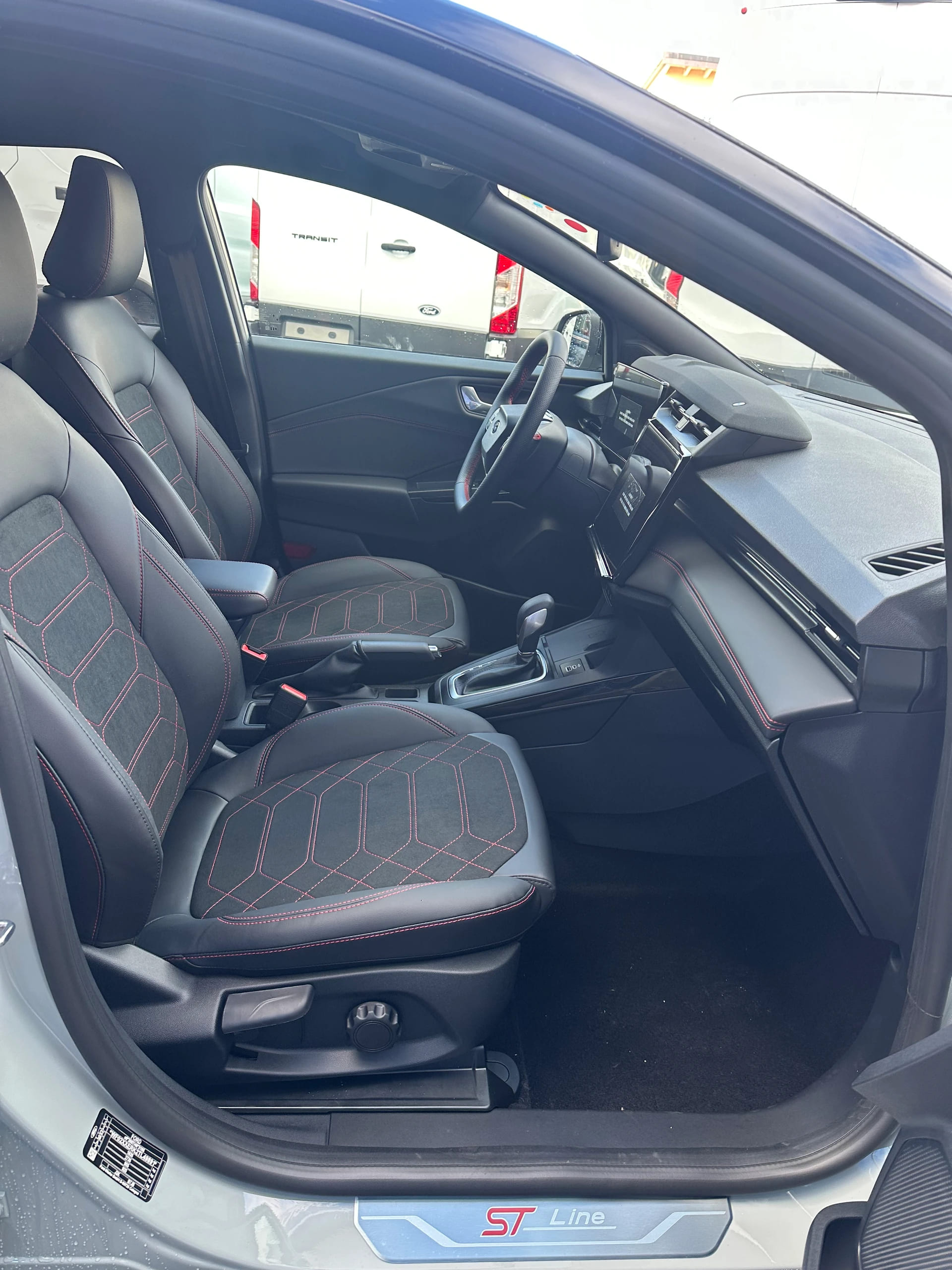 FORD Puma 1.0 EcoB Hybrid 125 ST-Li ST-Line X/125CV/Aut.-image-12