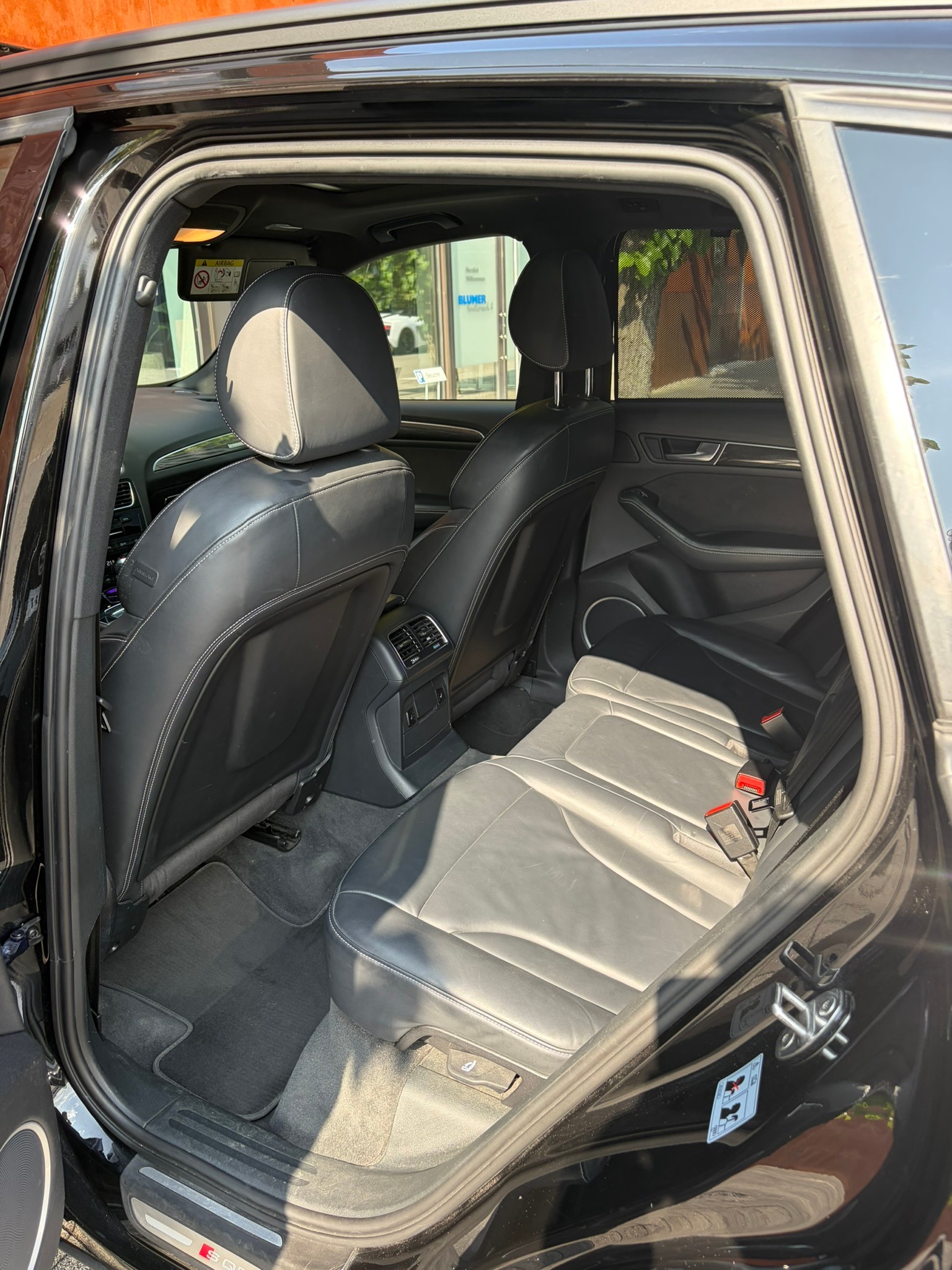 AUDI SQ5 3.0 TDI quattro tiptronic-image-9