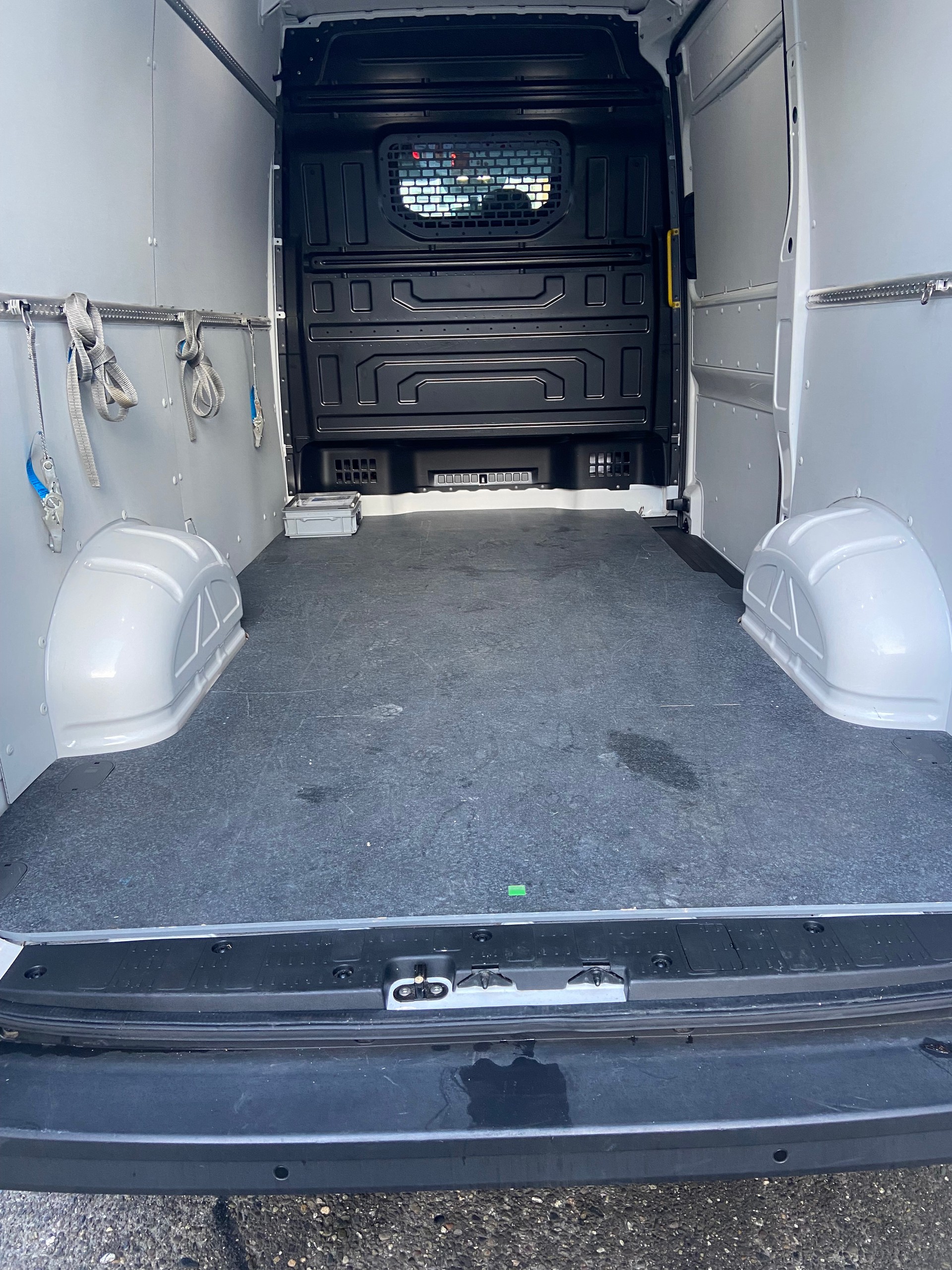 VW Crafter 35 2.0 TDI Entry L3-image-7