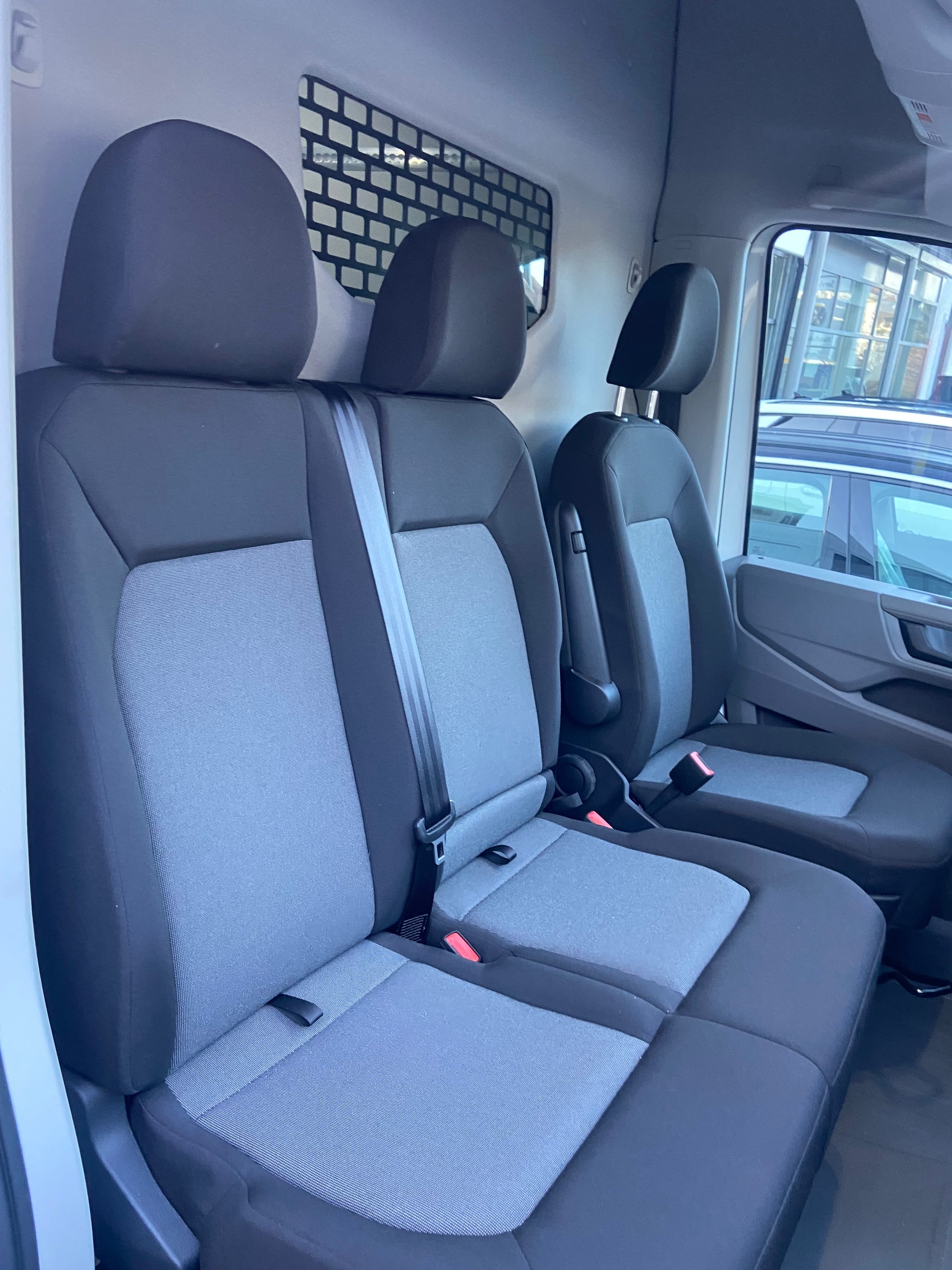 VW Crafter 35 2.0 TDI Entry L3-image-9
