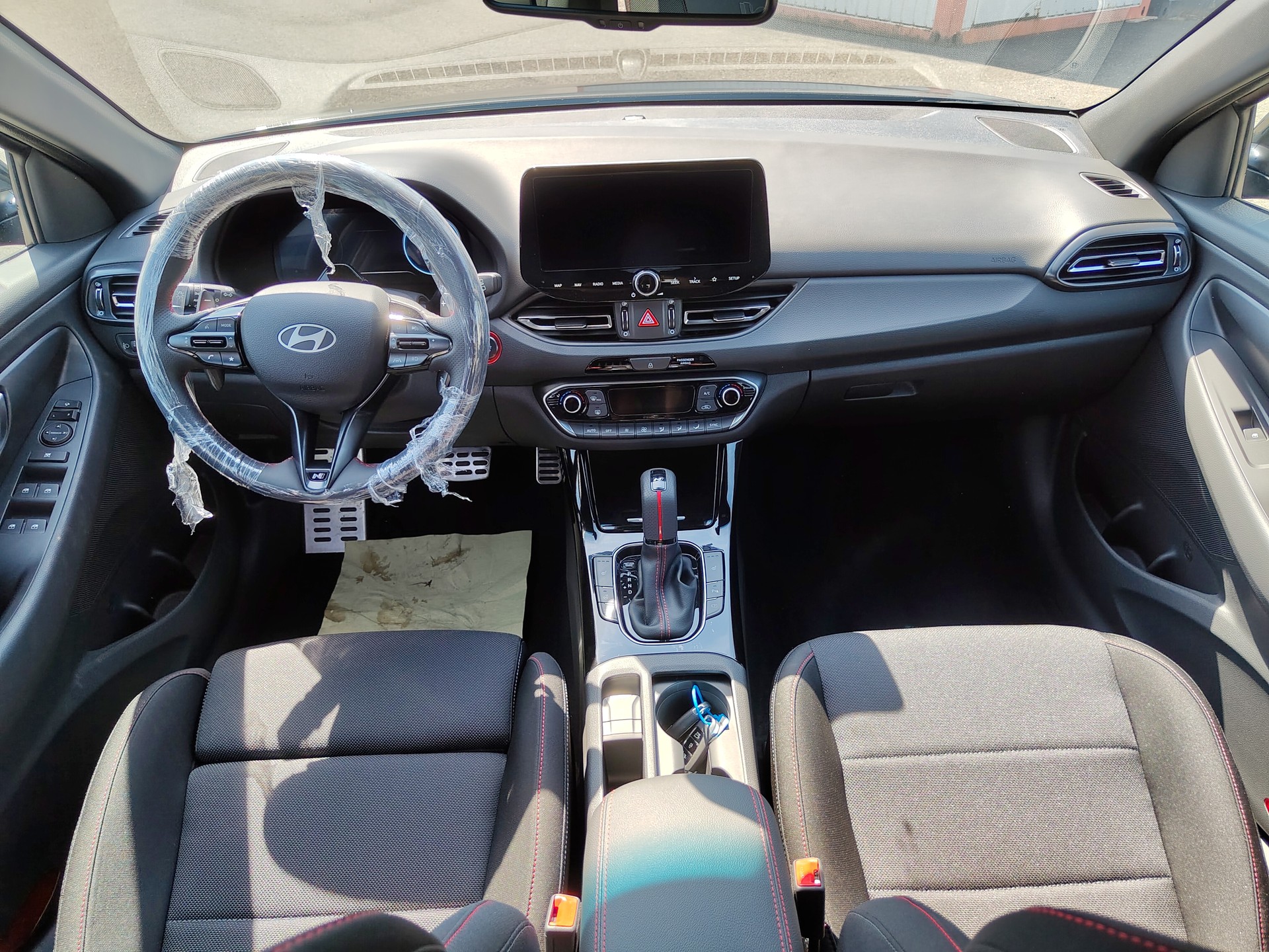 HYUNDAI i30 1.6 T-GDi N-Line DCT-image-10