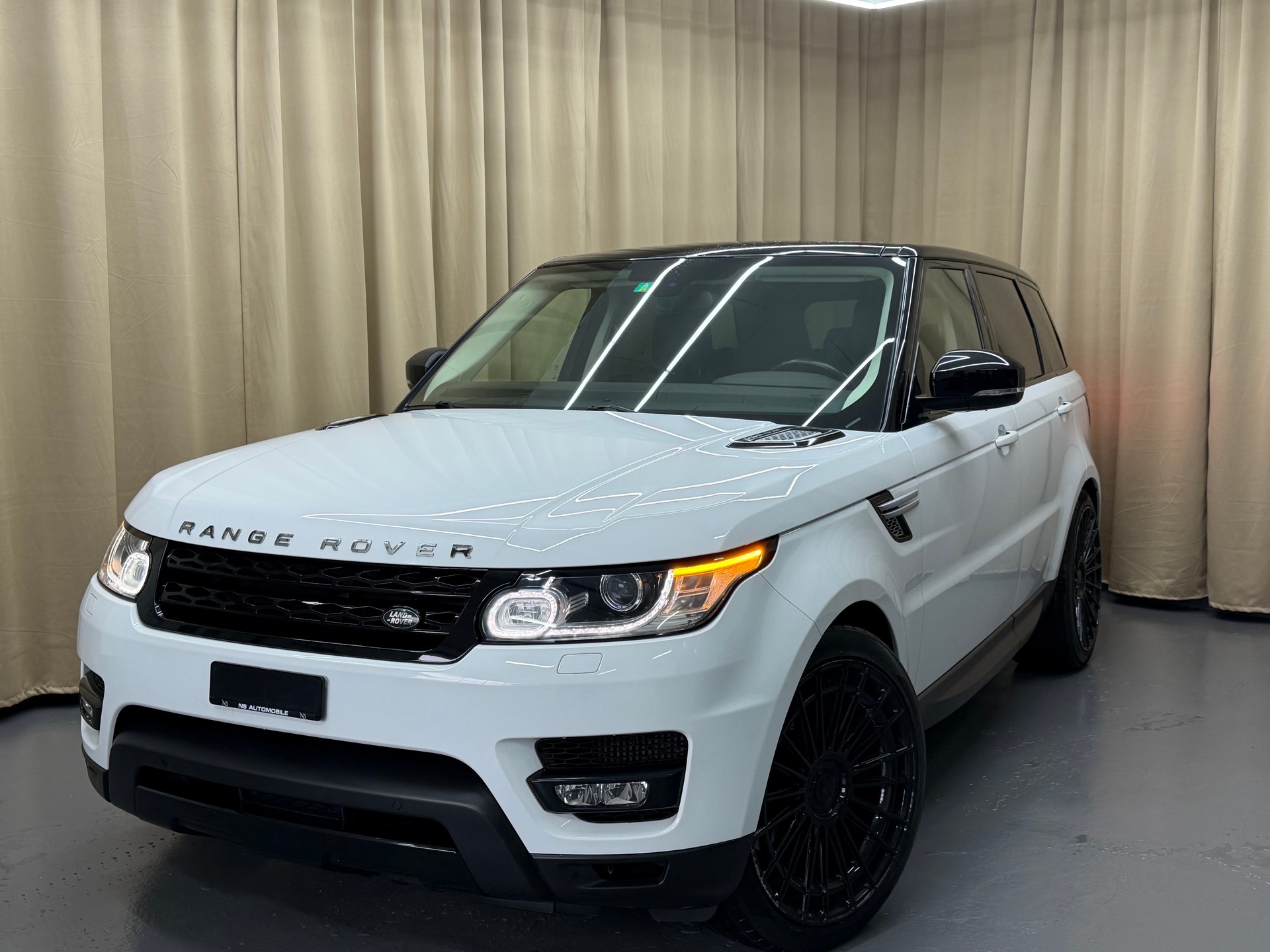 LAND ROVER Range Rover Sport 3.0 SDV6 HSE Dynamic Automatic