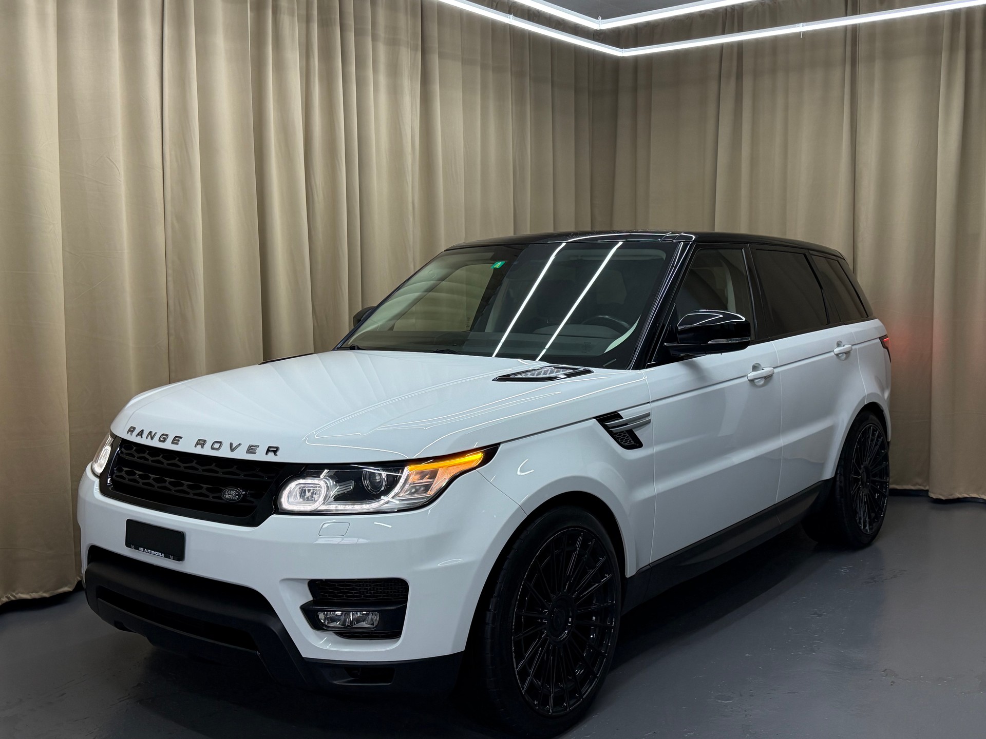 LAND ROVER Range Rover Sport 3.0 SDV6 HSE Dynamic Automatic-image-1