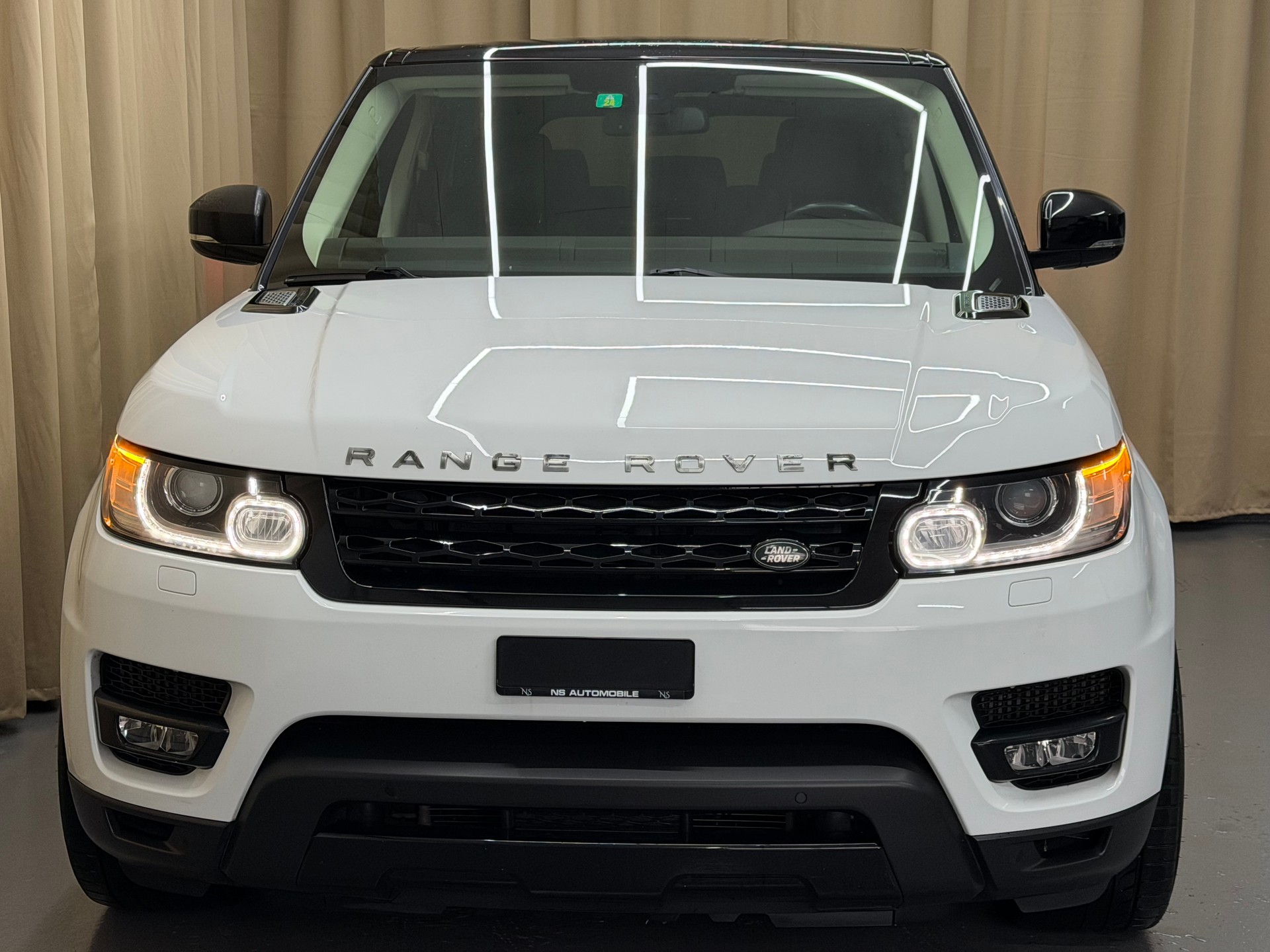 LAND ROVER Range Rover Sport 3.0 SDV6 HSE Dynamic Automatic-image-2