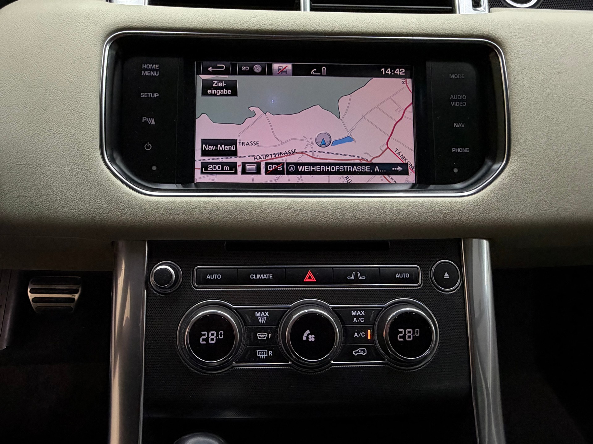 LAND ROVER Range Rover Sport 3.0 SDV6 HSE Dynamic Automatic-image-11