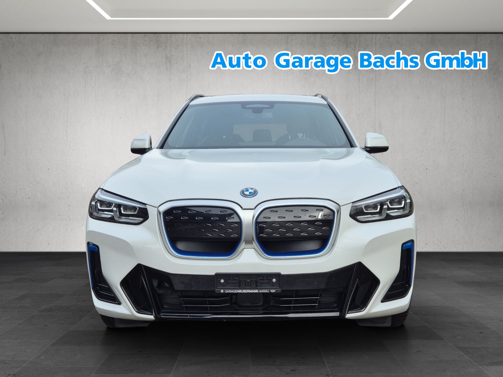 BMW iX3 Inspiring-image-2
