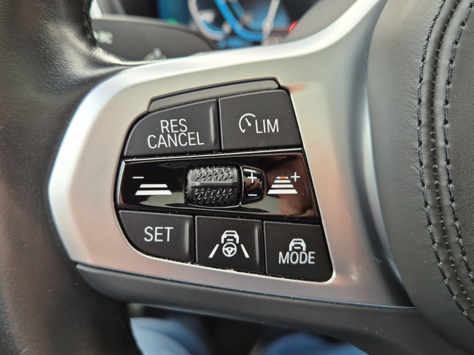 BMW iX3 Inspiring-image-15