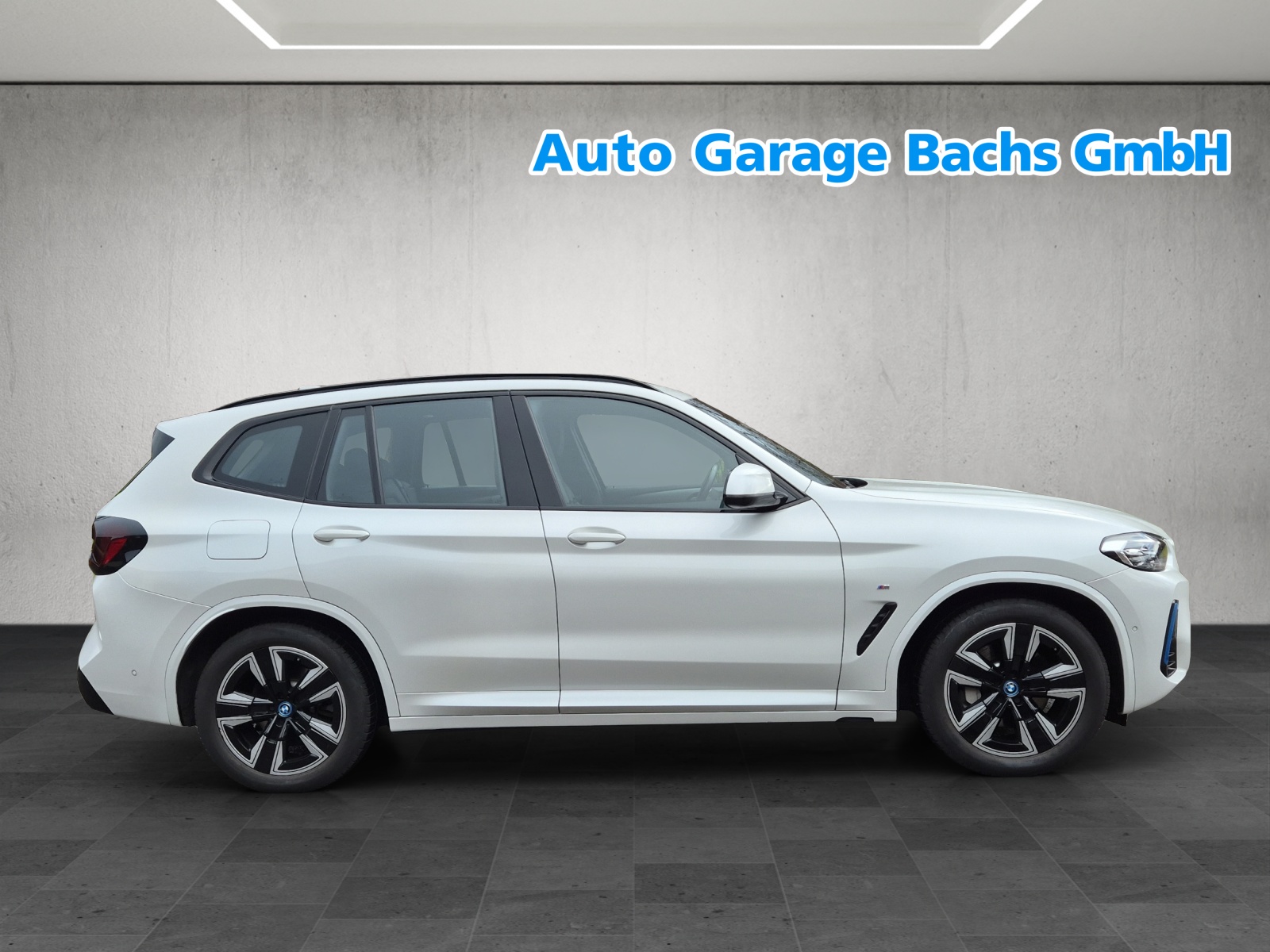 BMW iX3 Inspiring-image-4