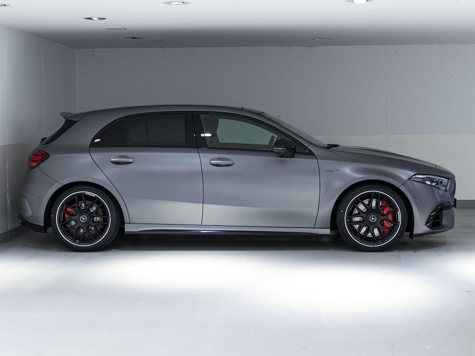 MERCEDES-BENZ A 45 S AMG 4MATIC+-image-1