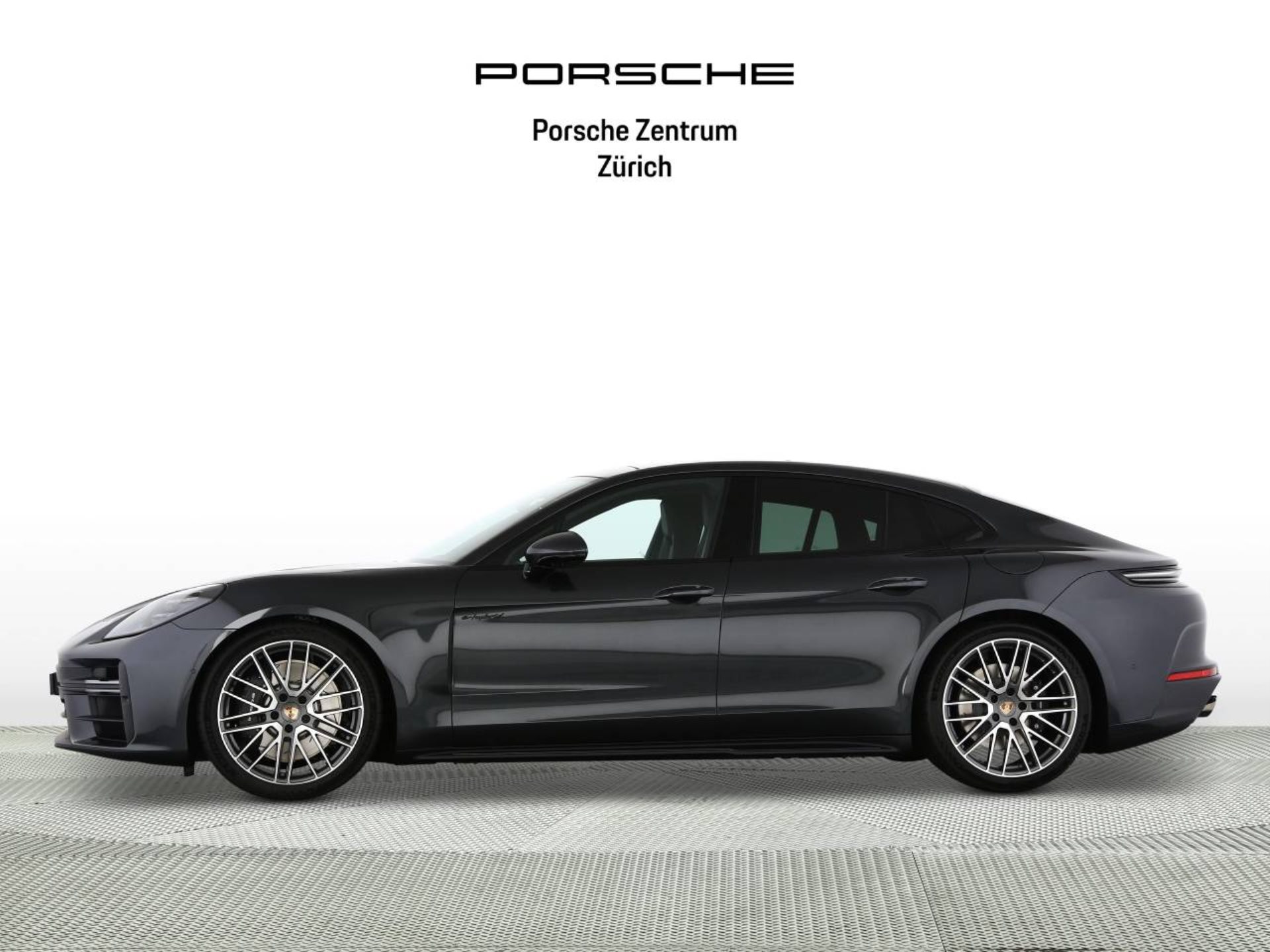 PORSCHE Panamera 4 E-Hybrid-image-1