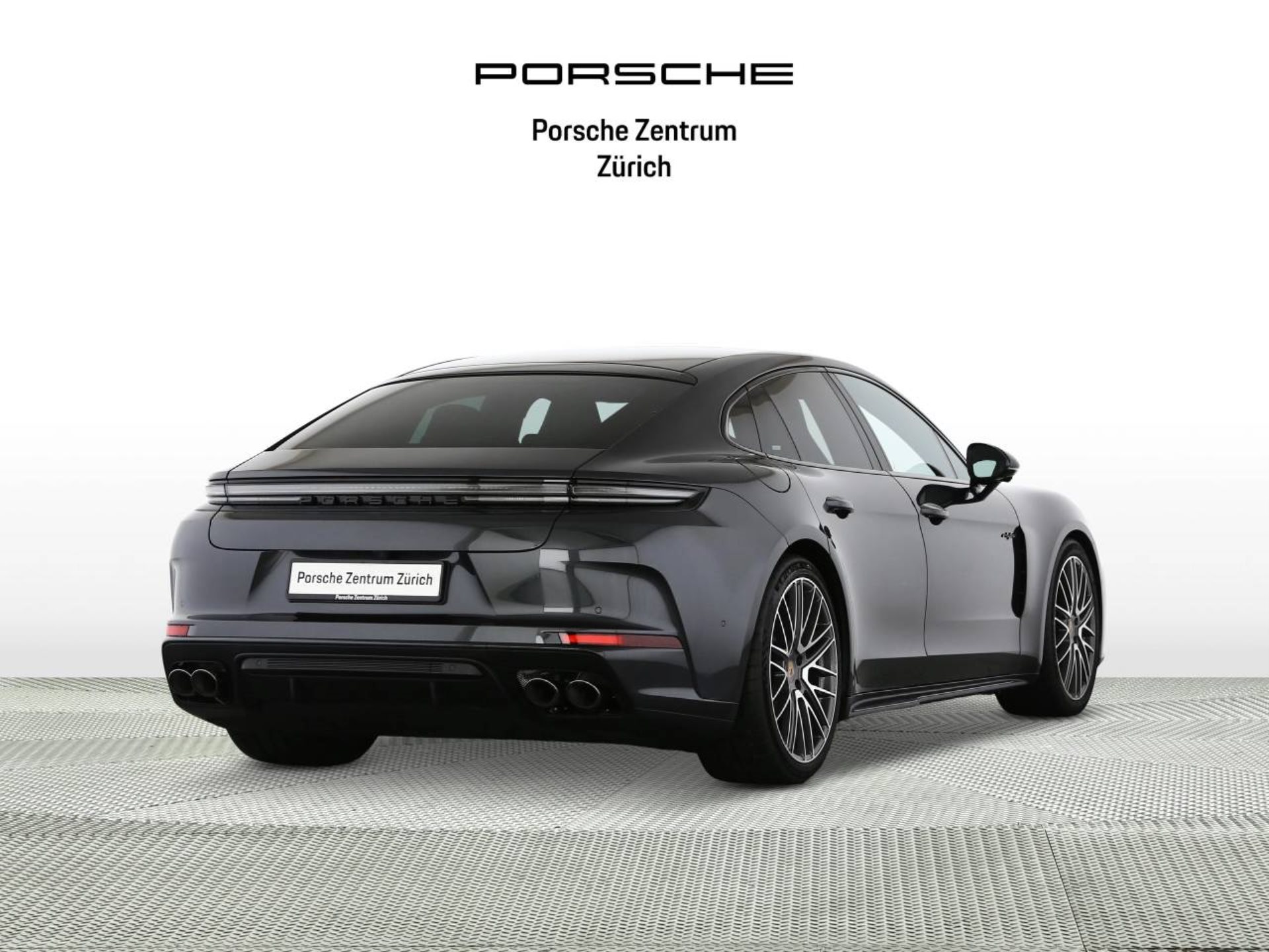 PORSCHE Panamera 4 E-Hybrid-image-2