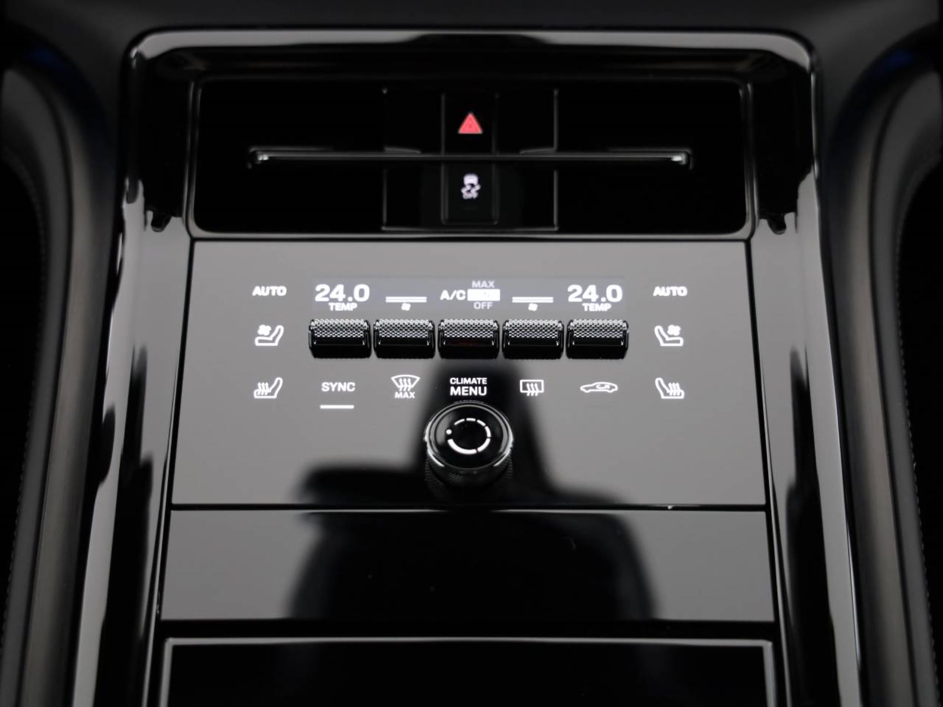 PORSCHE Panamera 4 E-Hybrid-image-14