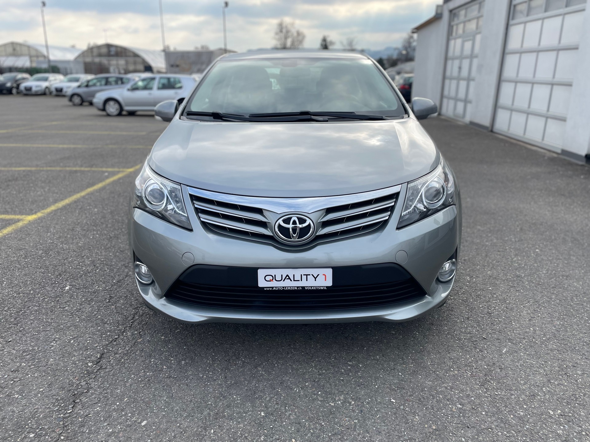 TOYOTA Avensis 2.0 Sol Premium Multidrive-image-3