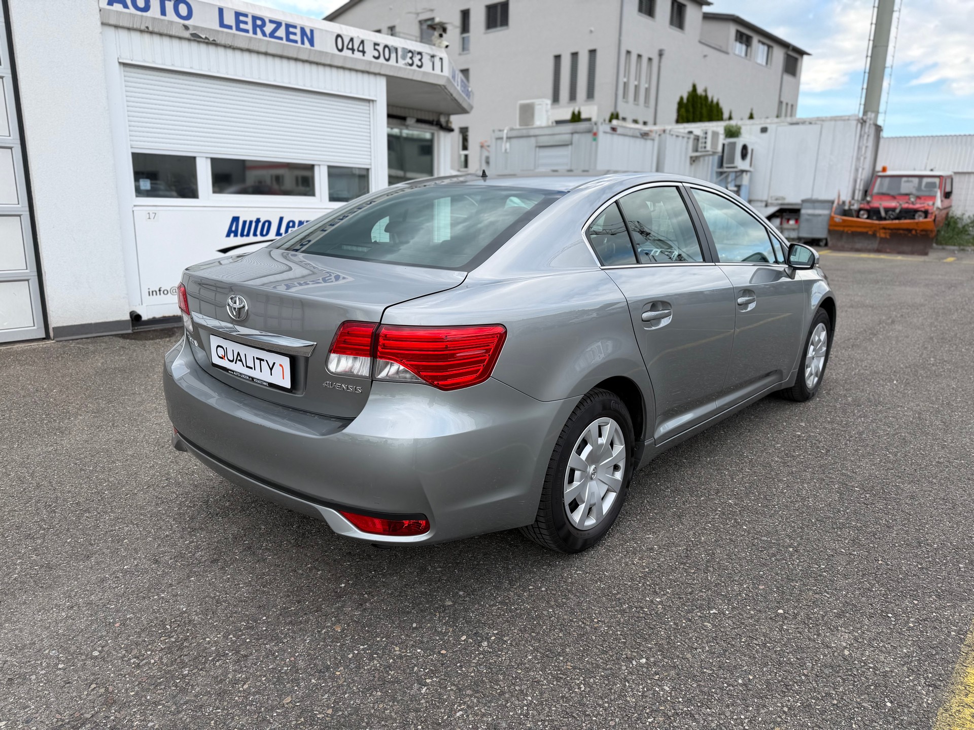 TOYOTA Avensis 2.0 Sol Premium Multidrive-image-4