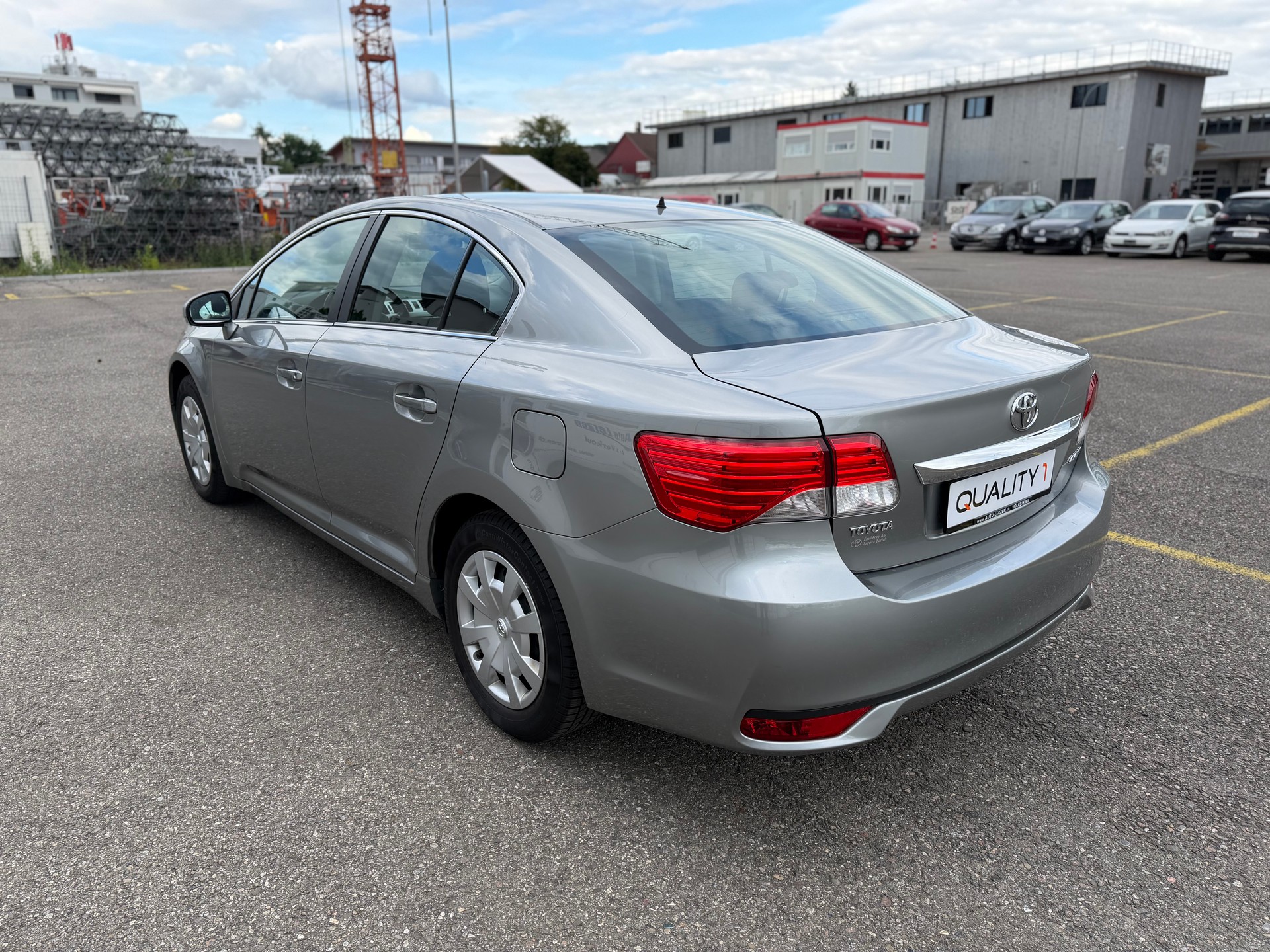 TOYOTA Avensis 2.0 Sol Premium Multidrive-image-6