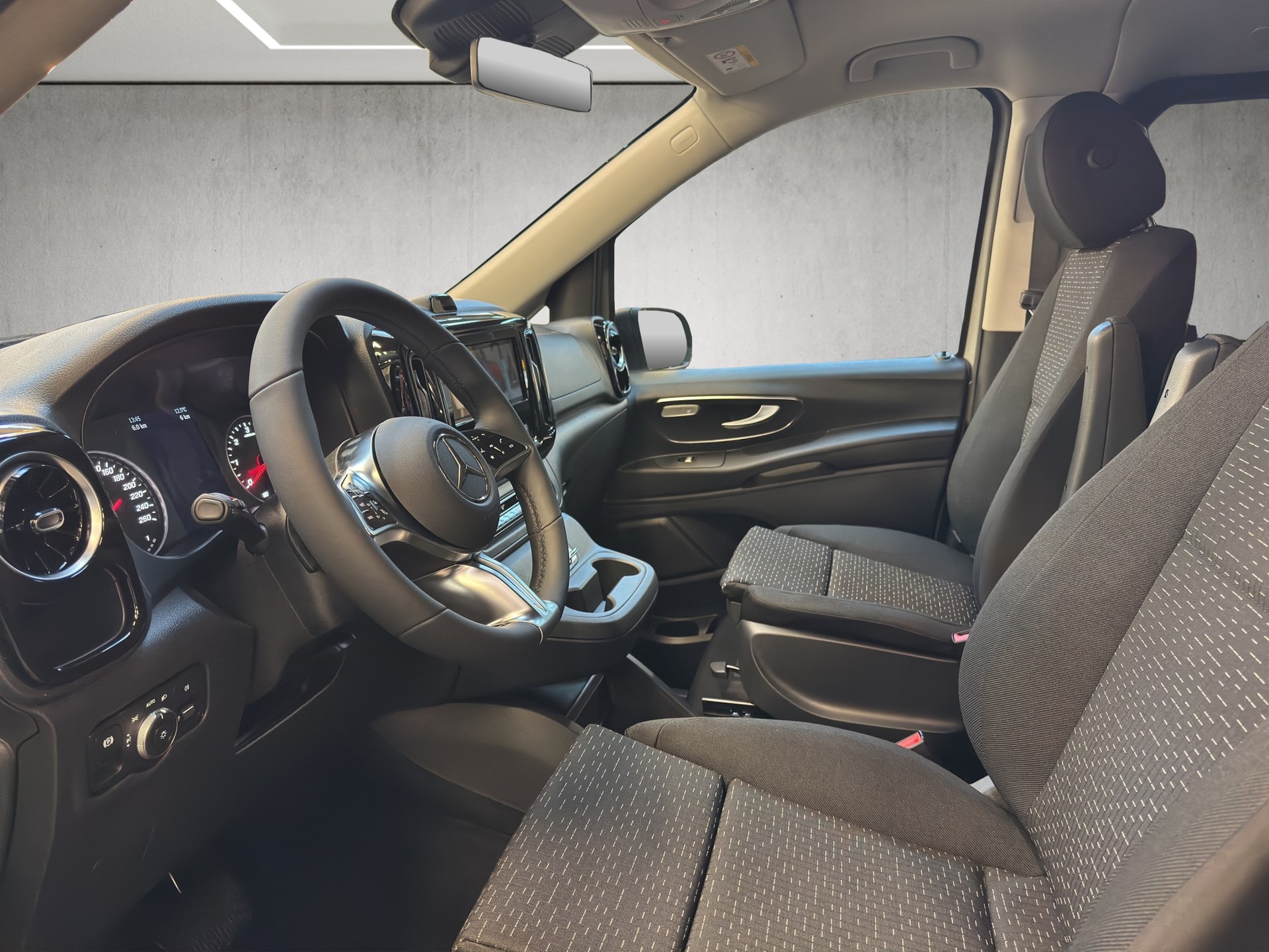 MERCEDES-BENZ Vito 116 CDI Lang Tourer 9G-Tronic 4M Select-image-6
