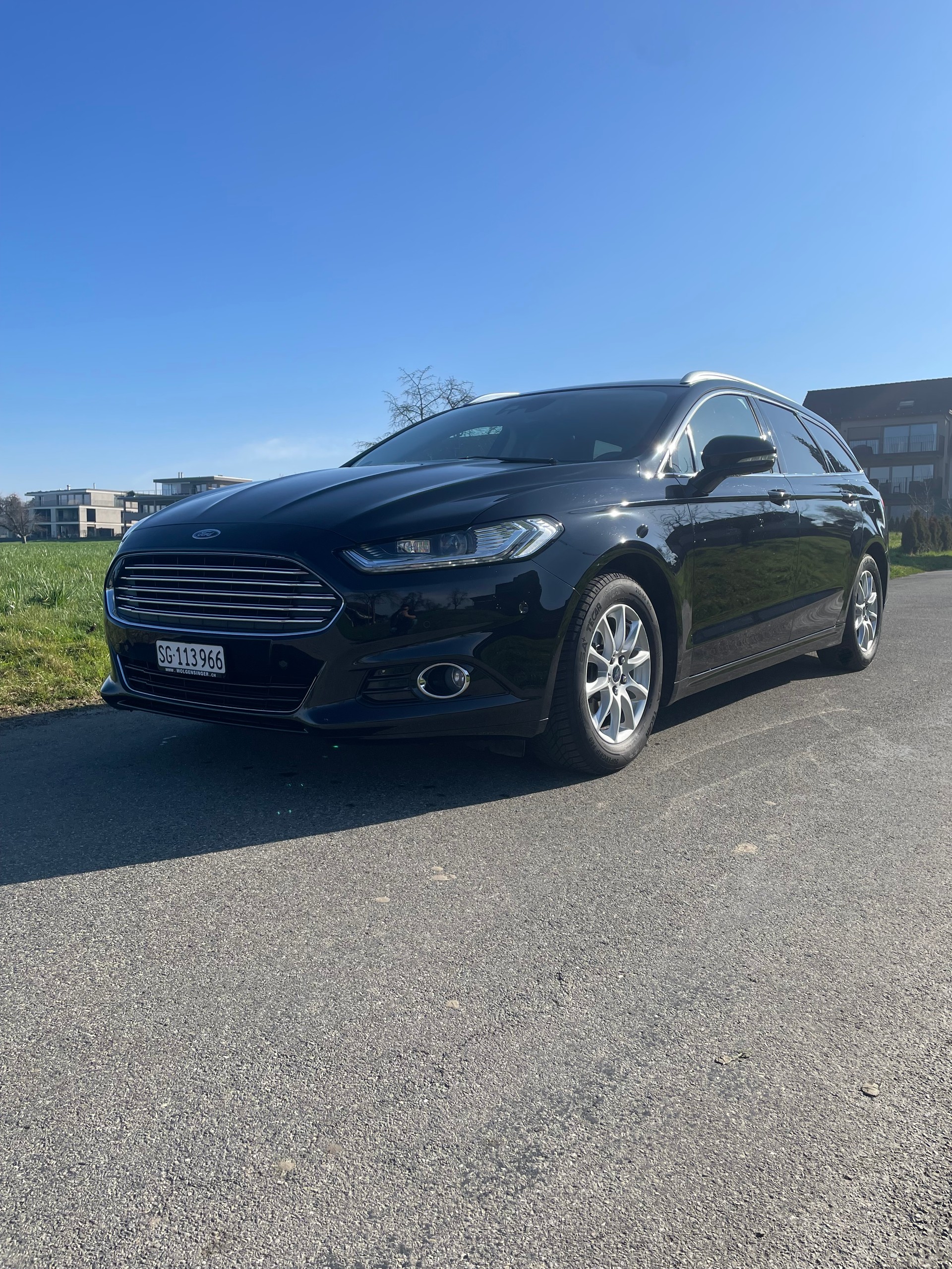 FORD Mondeo 1.5 EcoBoost SCTi Titanium-image-1
