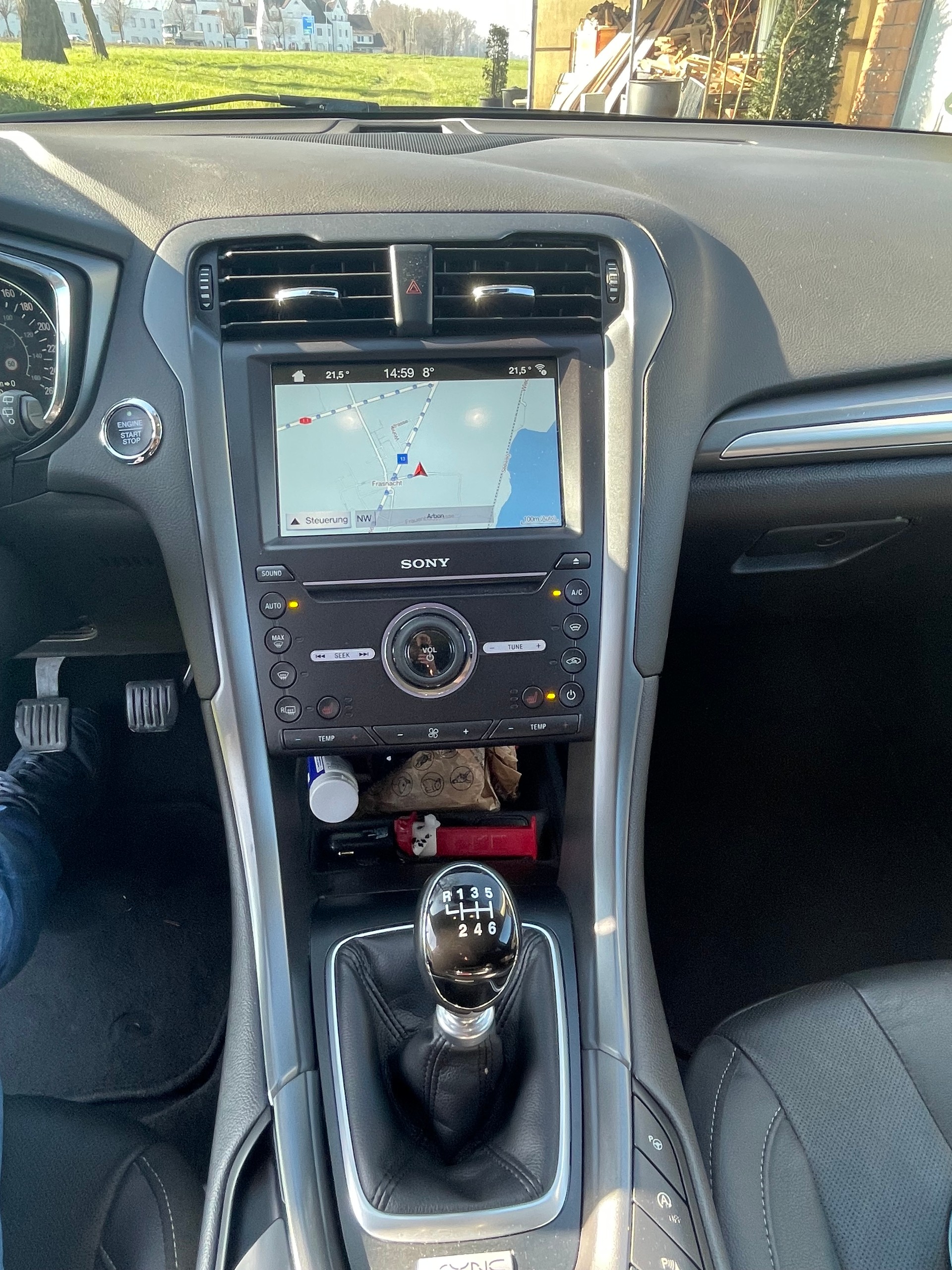 FORD Mondeo 1.5 EcoBoost SCTi Titanium-image-2