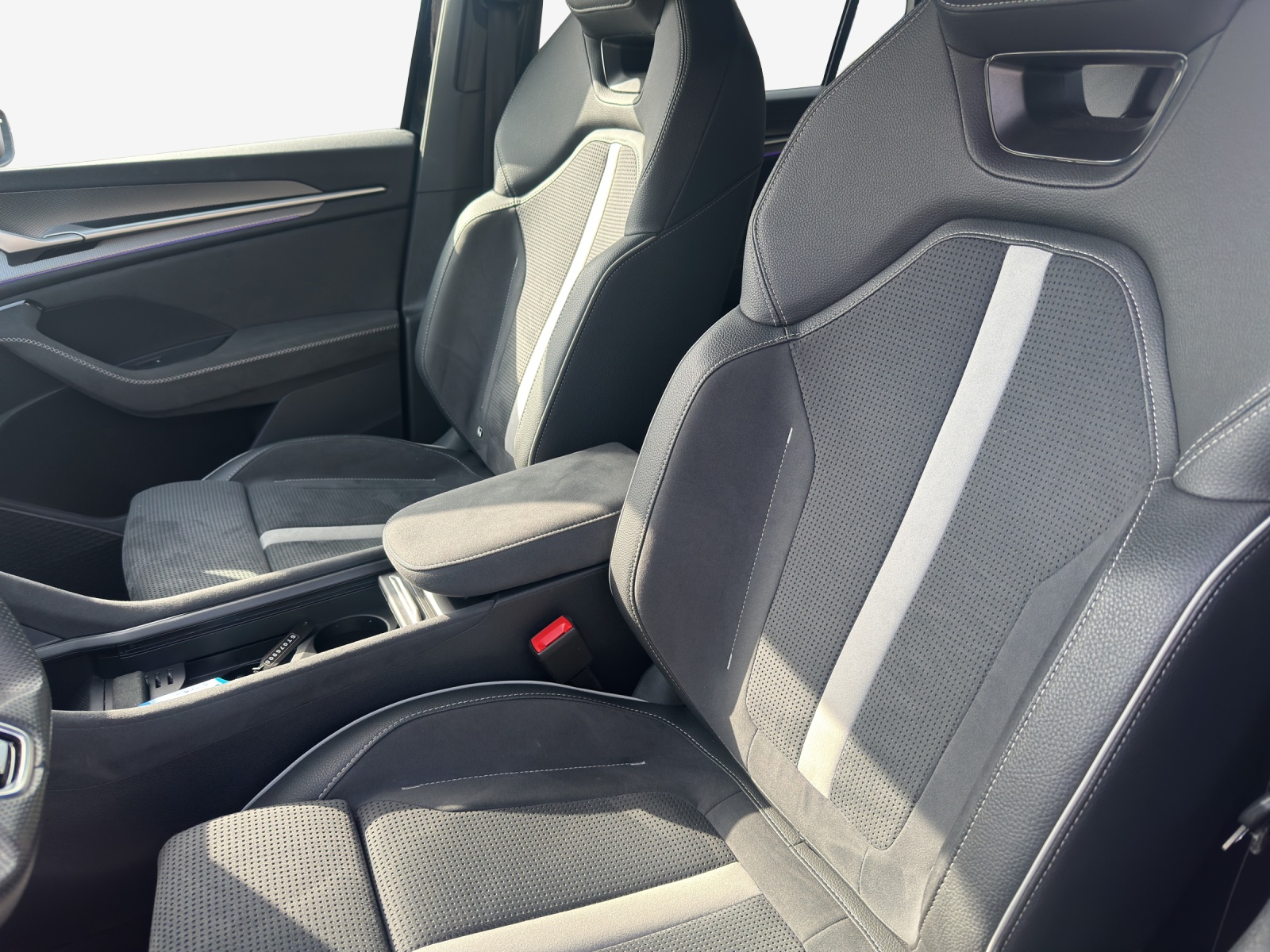 SKODA Kodiaq 2.0 TDI Sportline 4x4-image-7