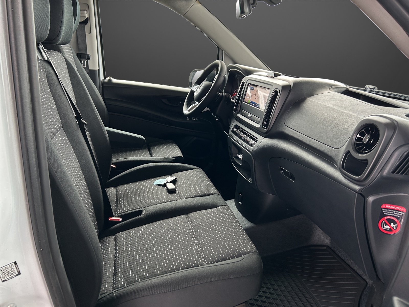 MERCEDES-BENZ Vito 114 KA PRO 3200mm L 9G-Tronic 4M WORKER-image-11