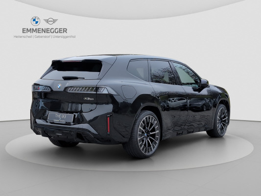 BMW iX3 50 xDrive M Sport-image-3