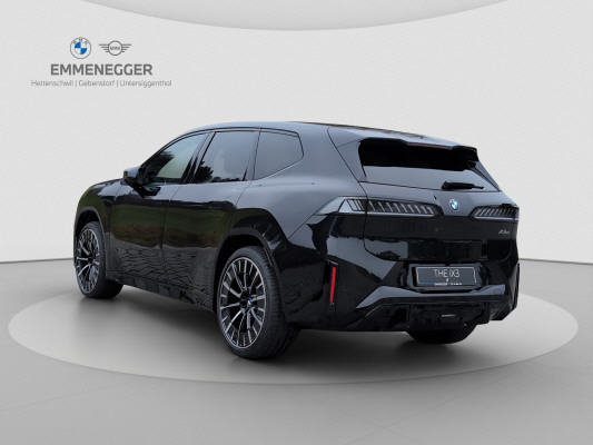 BMW iX3 50 xDrive M Sport-image-5