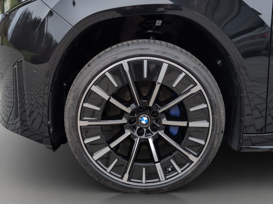 BMW iX3 50 xDrive M Sport-image-14