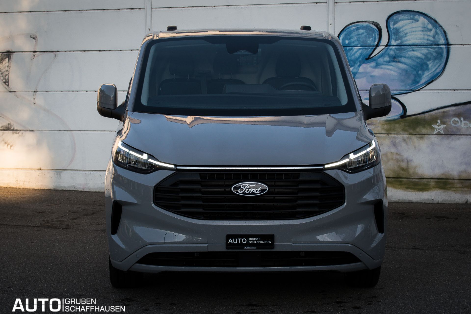 FORD Transit Custom Van 320 L1H1 Limited Automat 4x4-showroom-element-3
