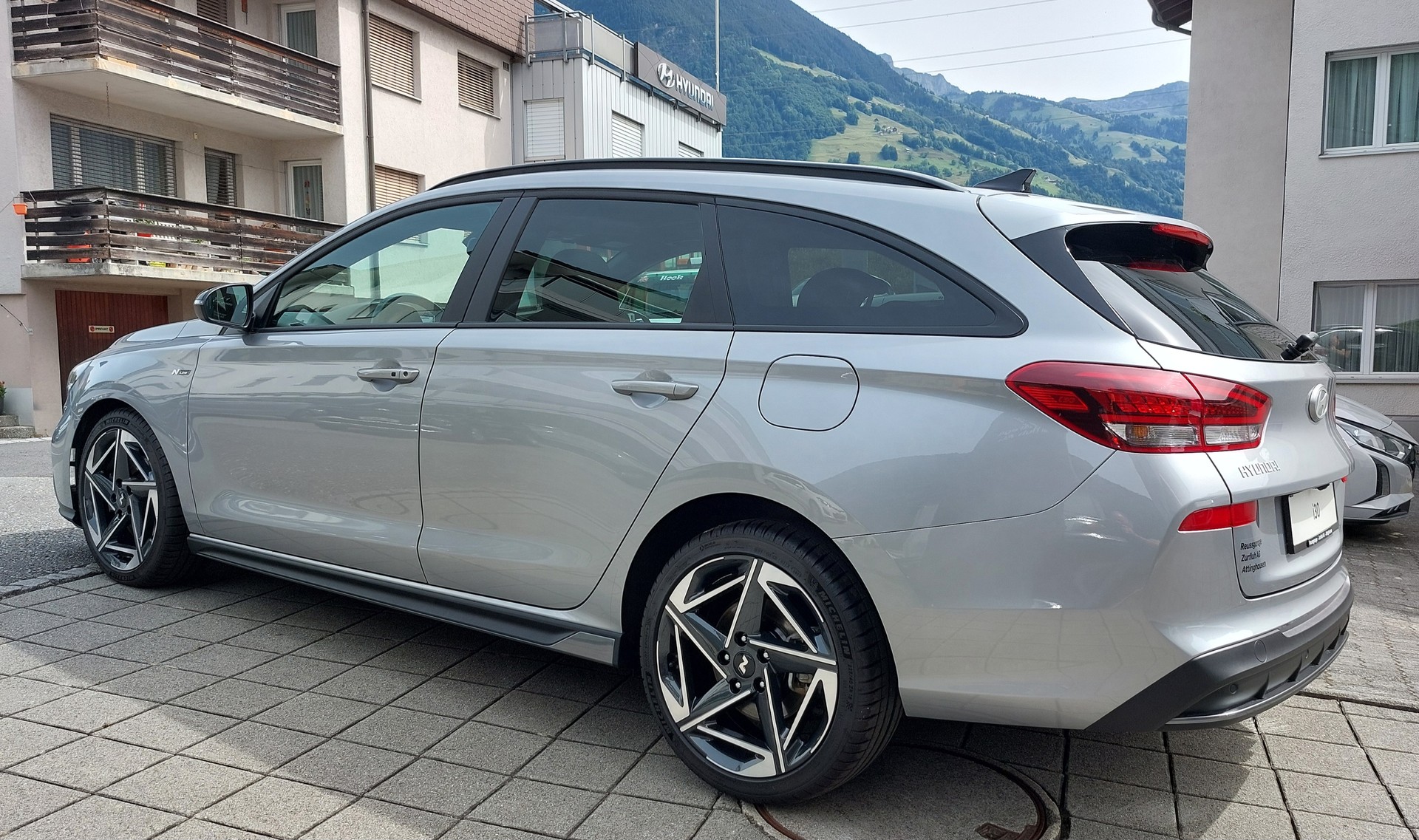 HYUNDAI i30 Wagon 1.5 T-GDi N Line 48V MH DCT-image-4