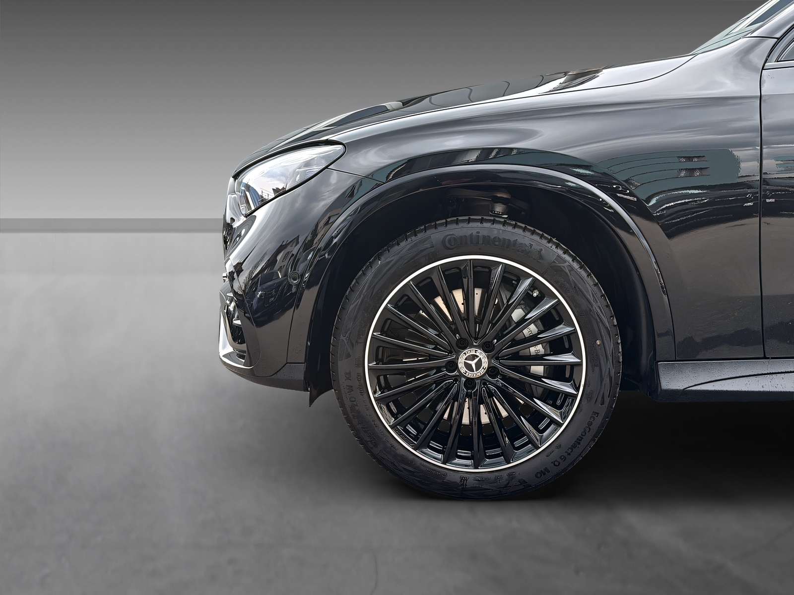 MERCEDES-BENZ GLC 300 4Matic-image-5