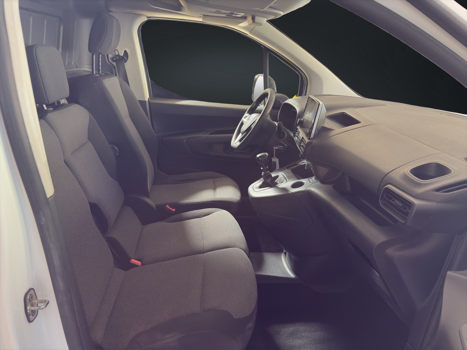 OPEL Combo 1.2 Cargo Essentia start/stop F12 XHL Long-image-12