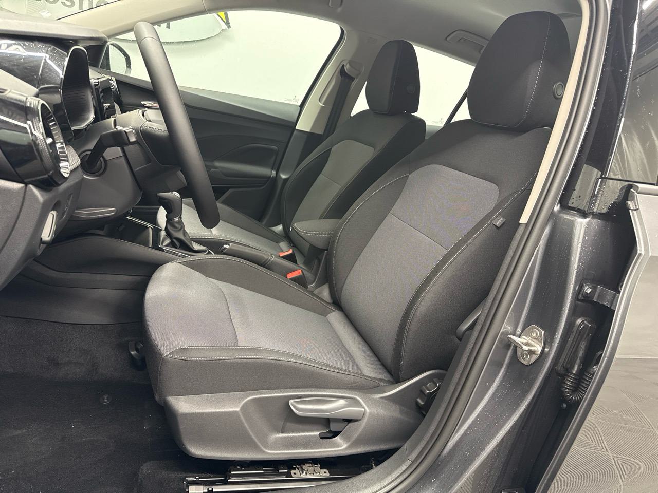 SKODA Fabia 1.0 TSI Dynamic-image-3