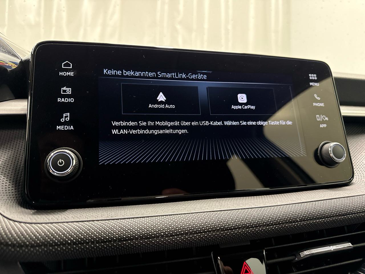 SKODA Fabia 1.0 TSI Dynamic-image-8