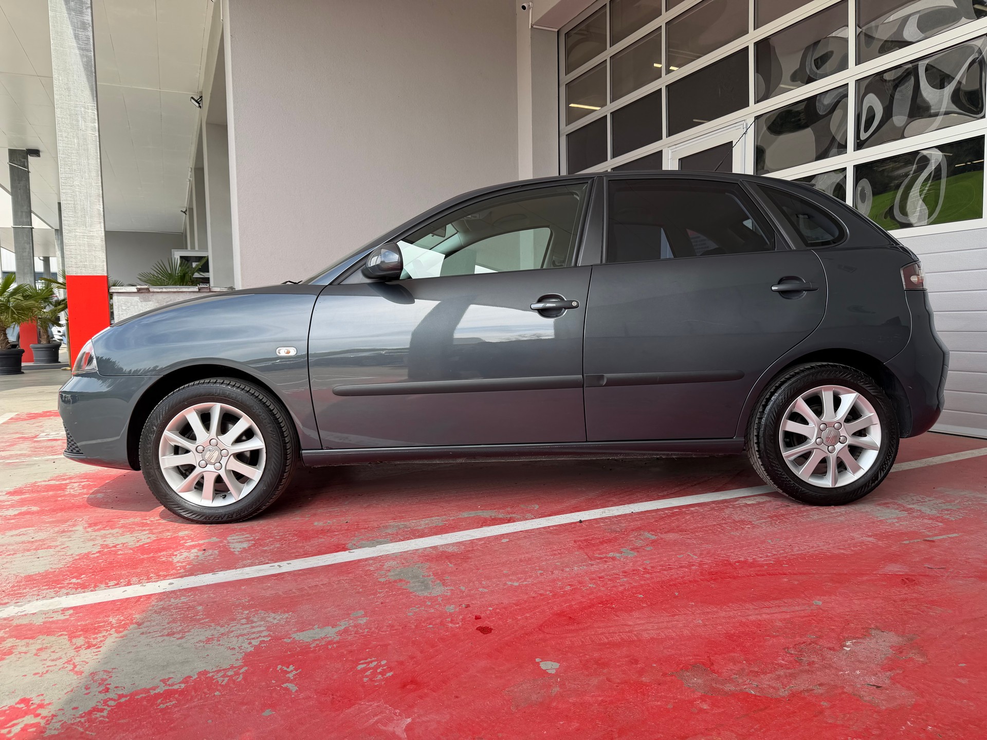 SEAT Ibiza 1.6 16V Shake-image-1