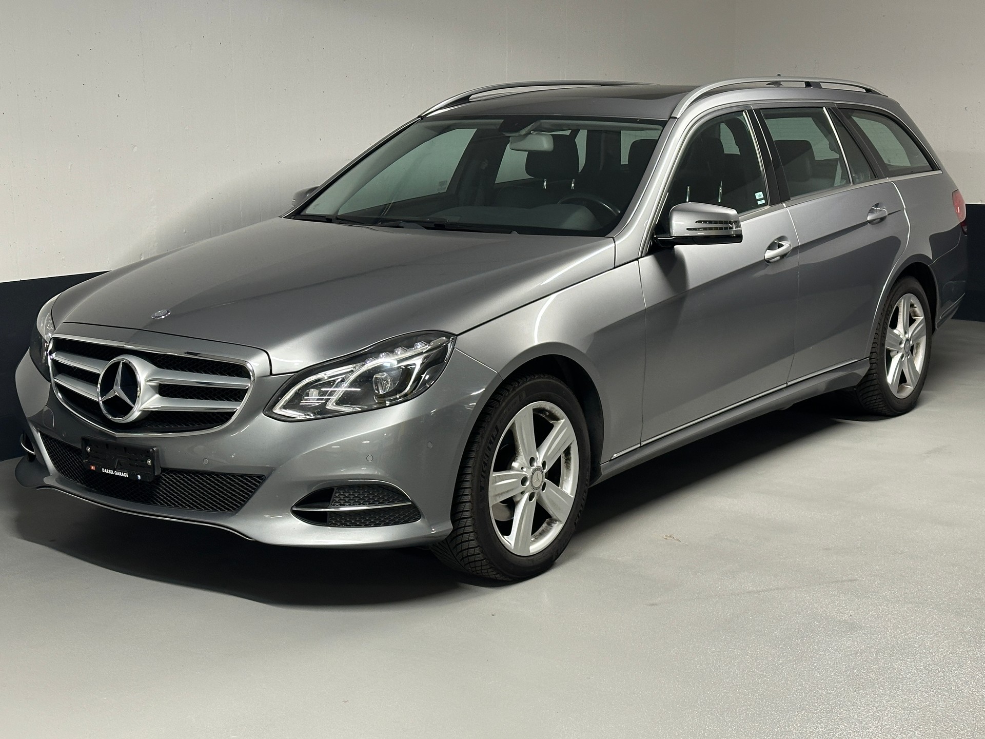 MERCEDES-BENZ E 220 CDI Avantgarde 7G-Tronic-image-0