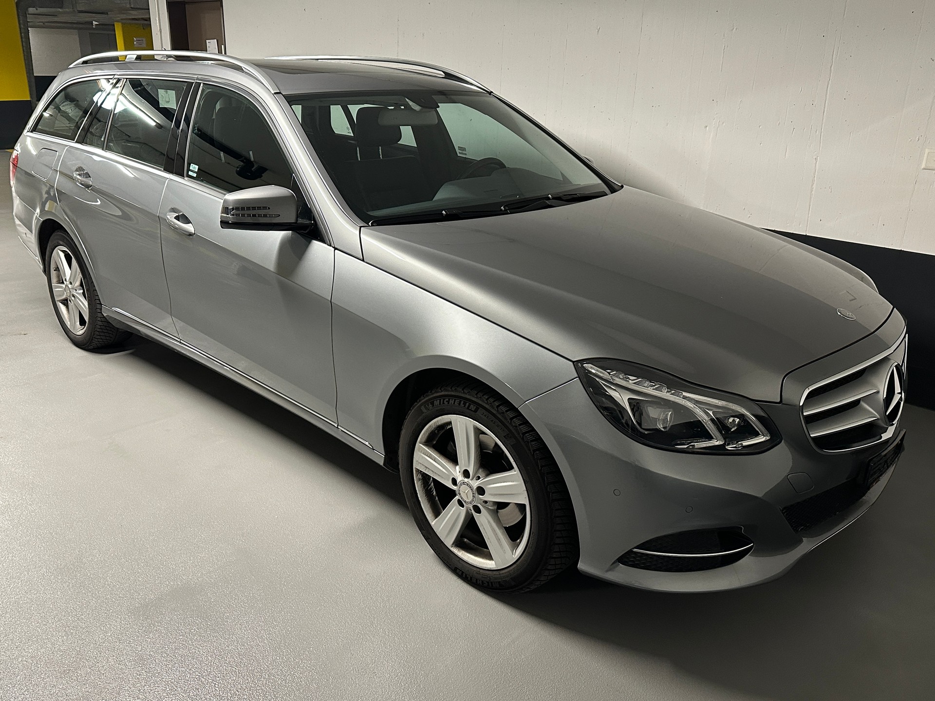 MERCEDES-BENZ E 220 CDI Avantgarde 7G-Tronic-image-7