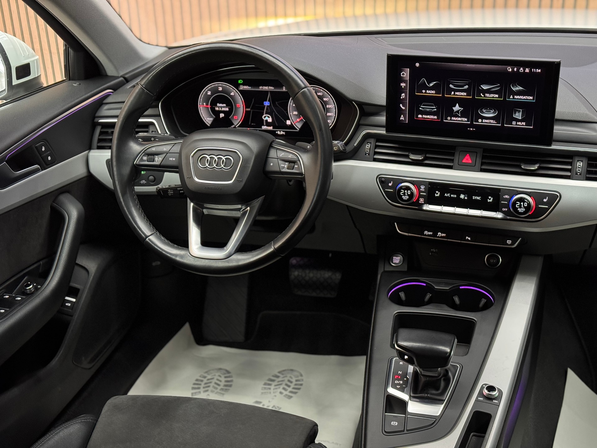 AUDI A4 Avant 2.0 35 TDI Advanced S-Tronic | 1 Jahr Garantie | Facelift | *ab CHF 199.-/ Monat*-image-14