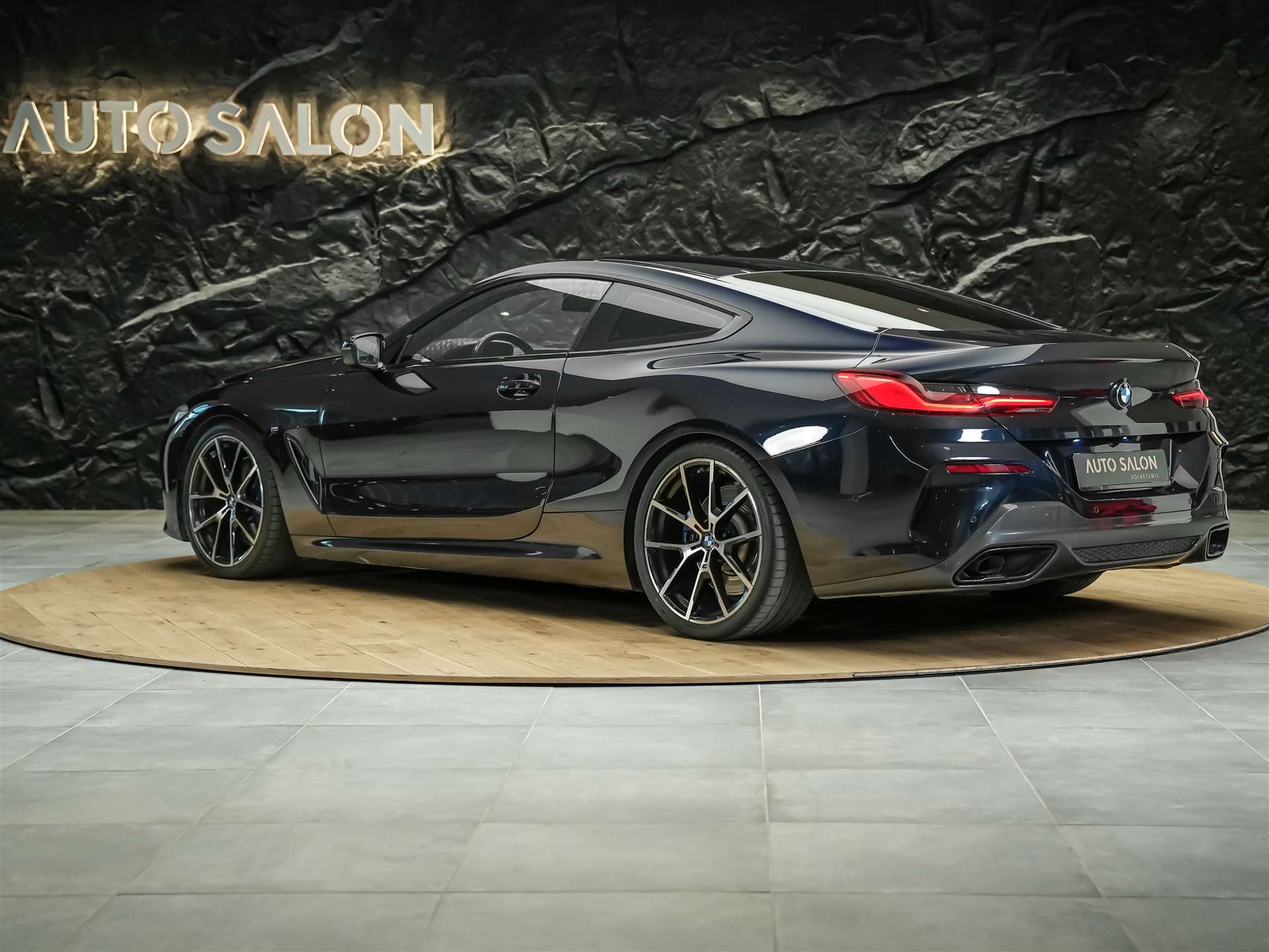 BMW 840d xDrive Steptronic M Sport **CH-Auto**-showroom-element-2
