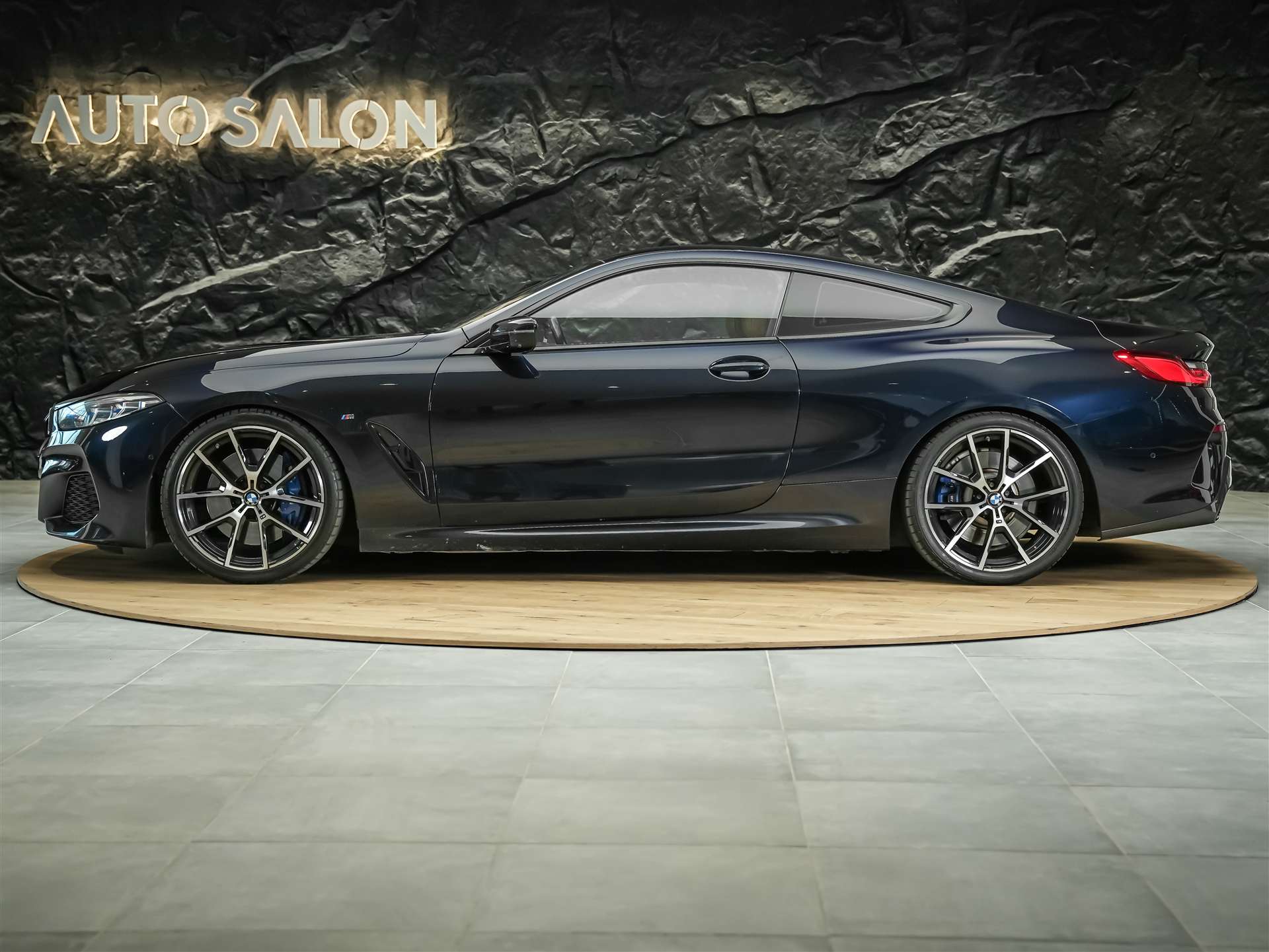 BMW 840d xDrive Steptronic M Sport **CH-Auto**-showroom-element-2