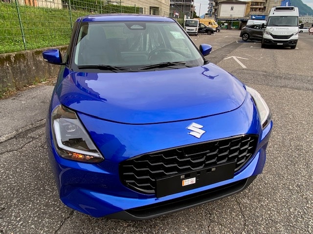 SUZUKI Swift Sakura Top 1.2 CVT-image-1