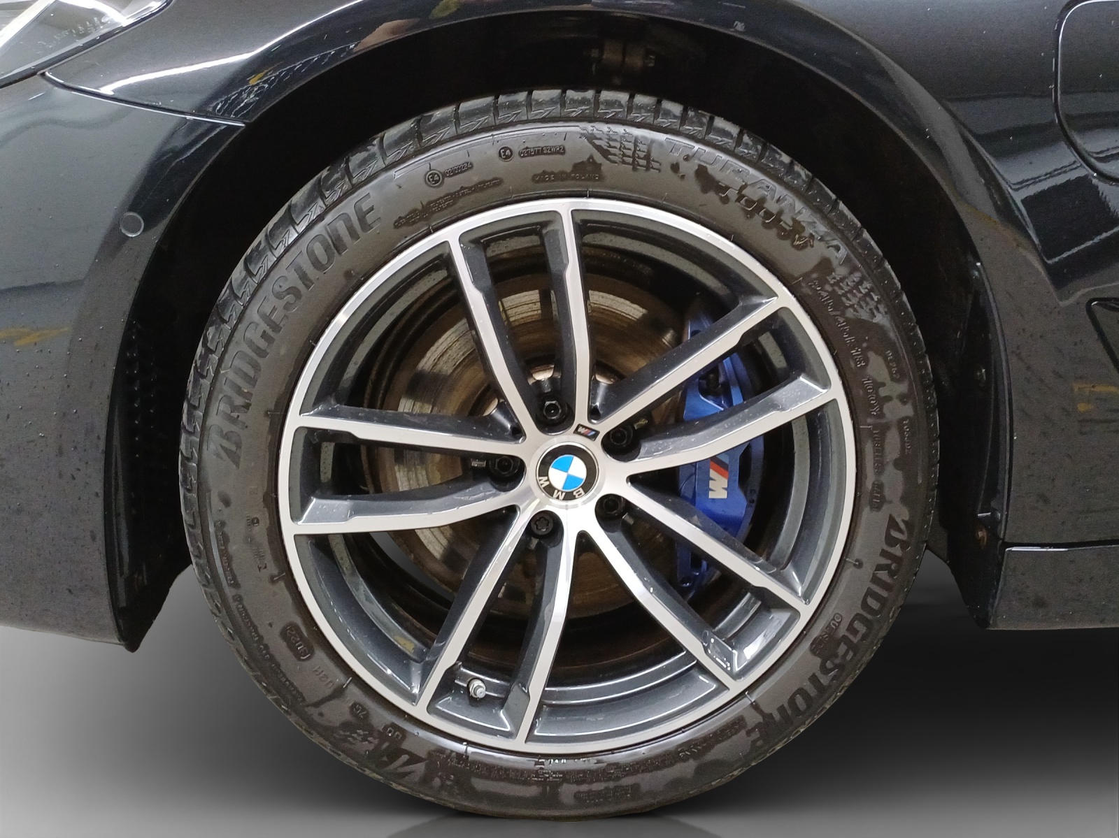 BMW 530e xDrive Touring Pure M Sport Steptronic-image-15