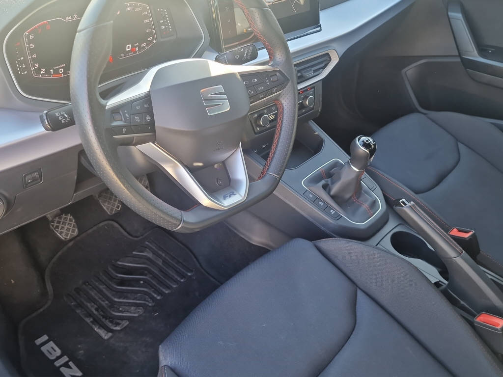 SEAT Ibiza 1.0 TSI 110 FR-image-8