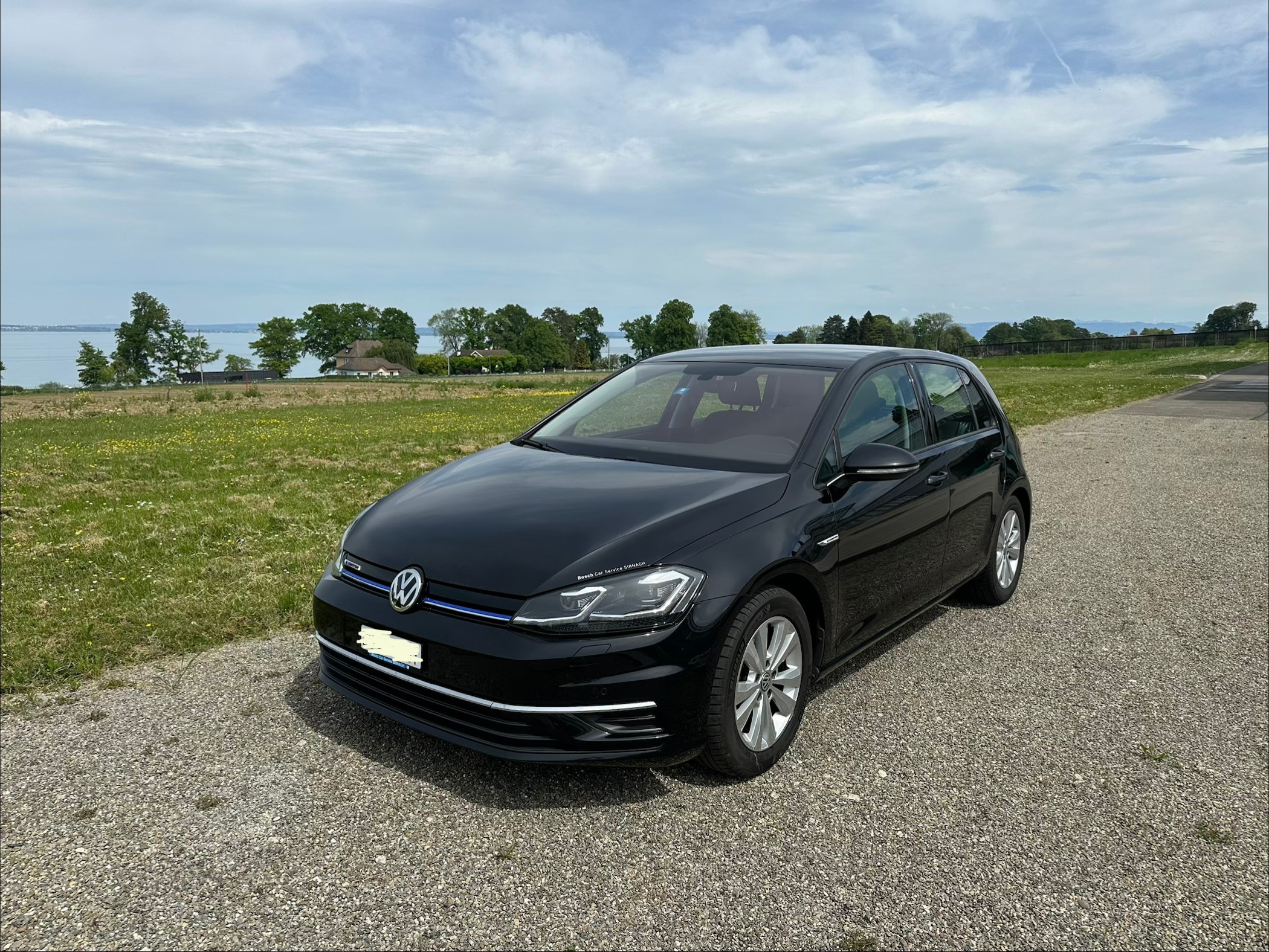 Car photo