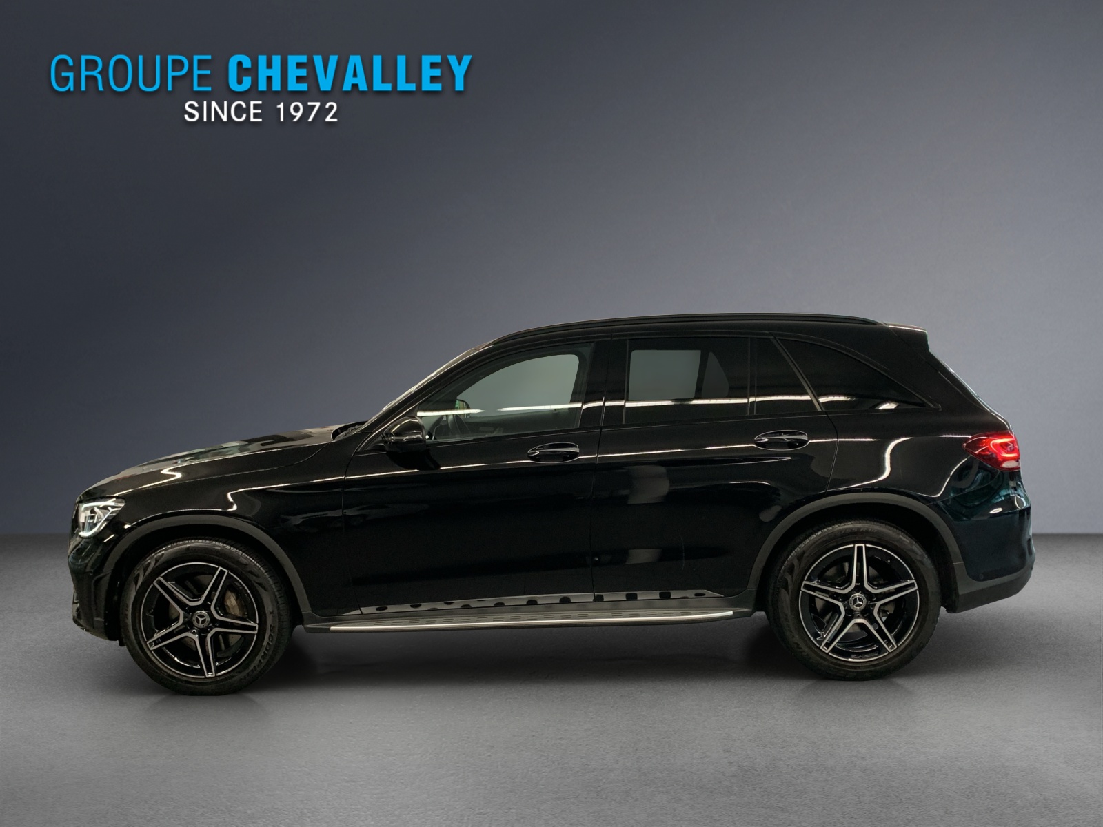 MERCEDES-BENZ GLC 200 AMG Line 4Matic-image-1