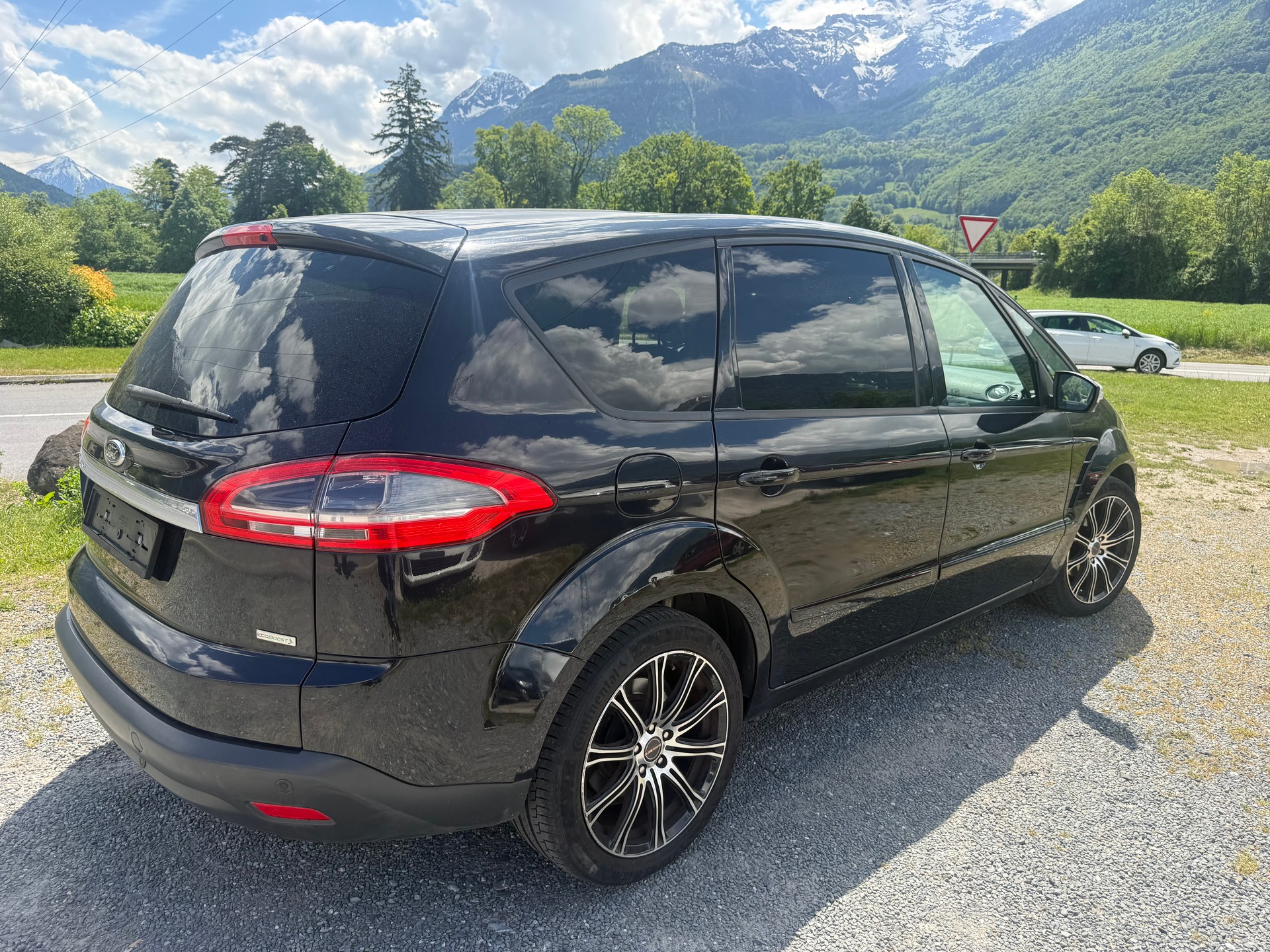 FORD S-Max 1.6 SCTi Family Edition-image-3