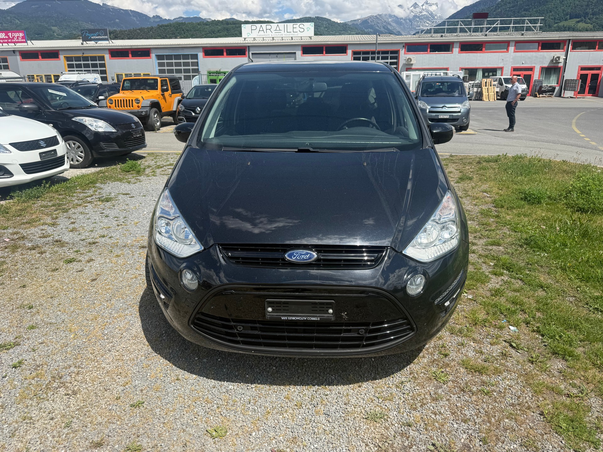 FORD S-Max 1.6 SCTi Family Edition-image-1