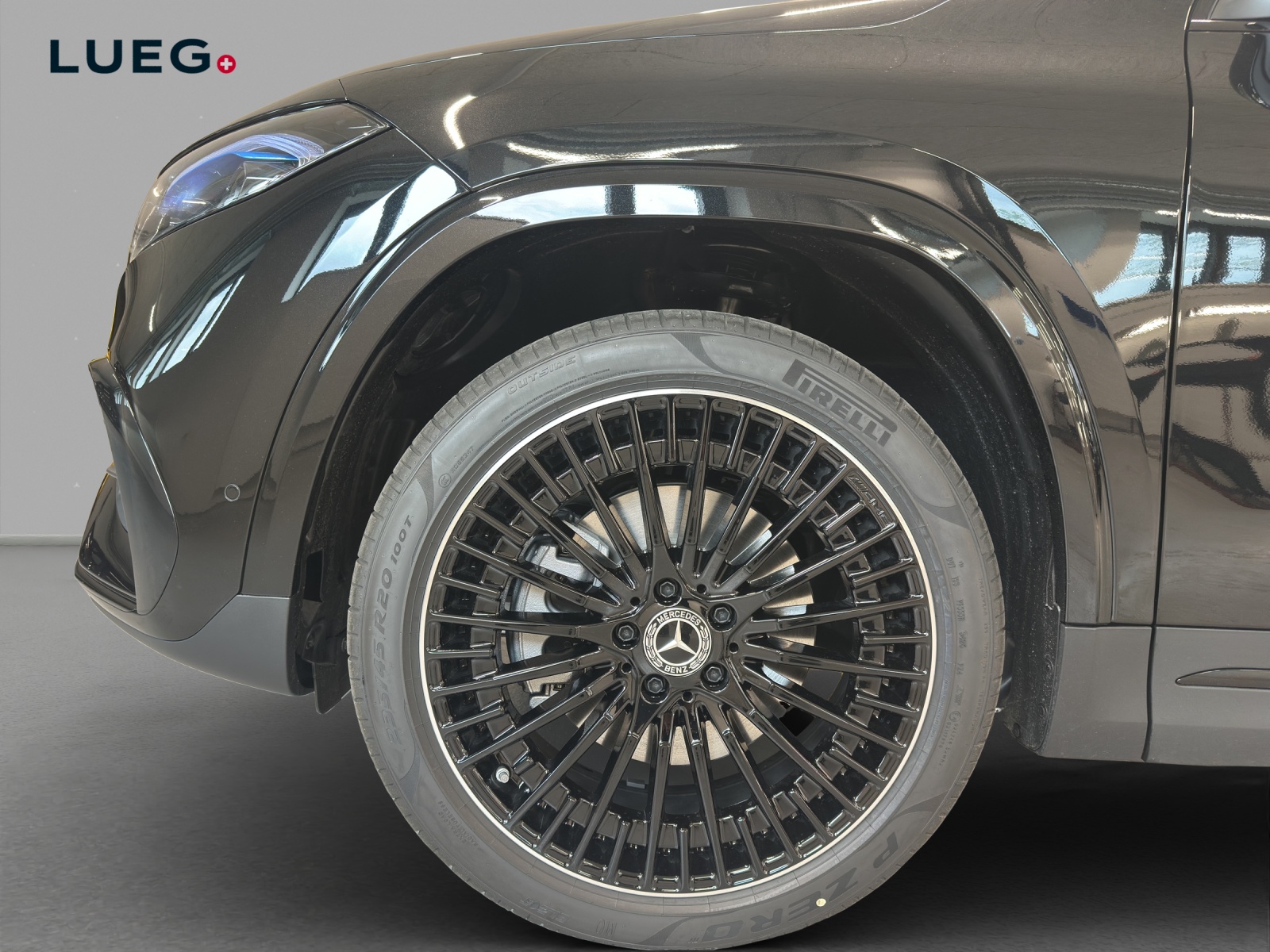 MERCEDES-BENZ EQA 350 66,5 kWh 4Matic Excellence-image-6