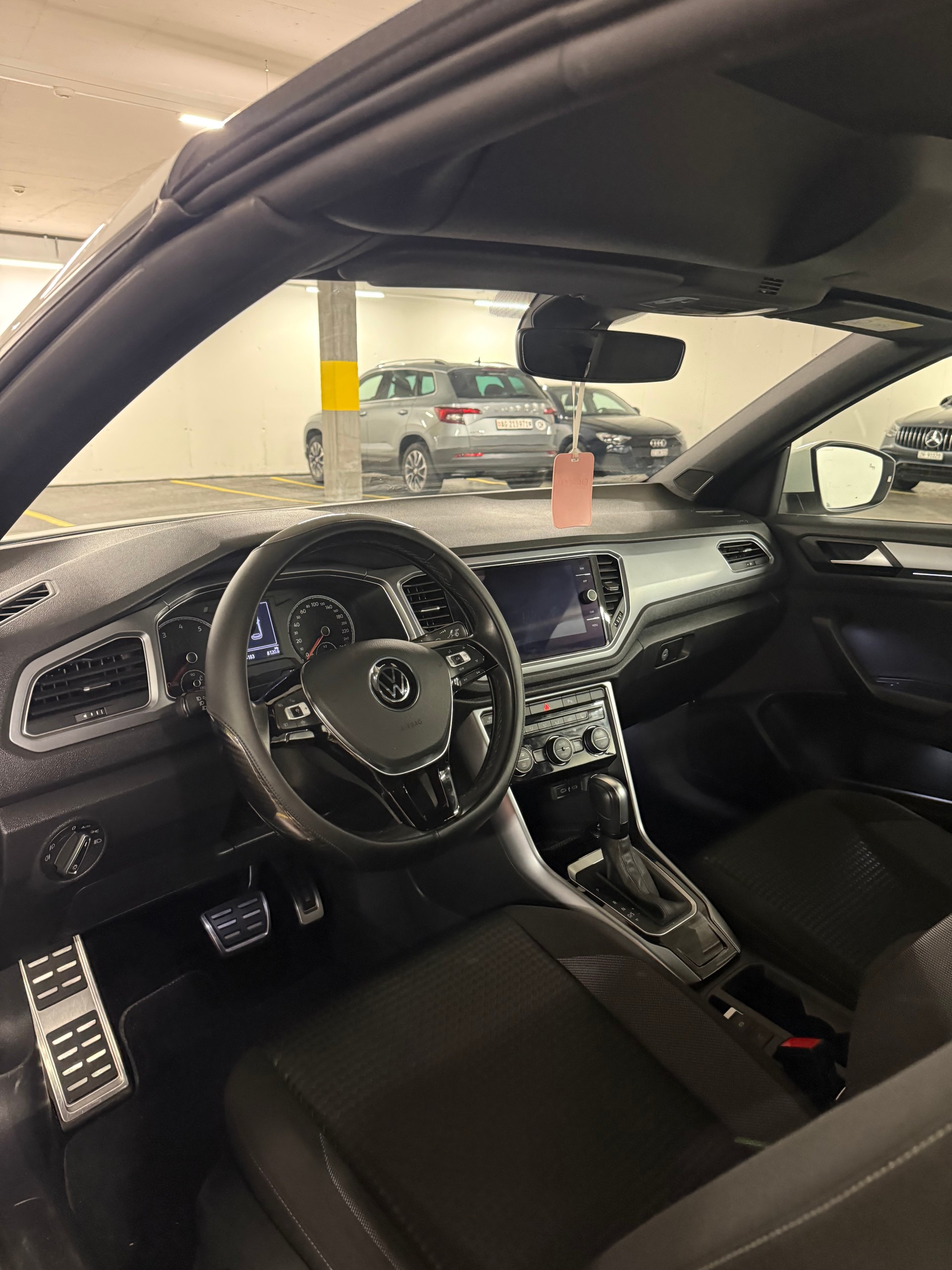 VW VW T-Roc Cabriolet 1.5 TSI DSG-image-7