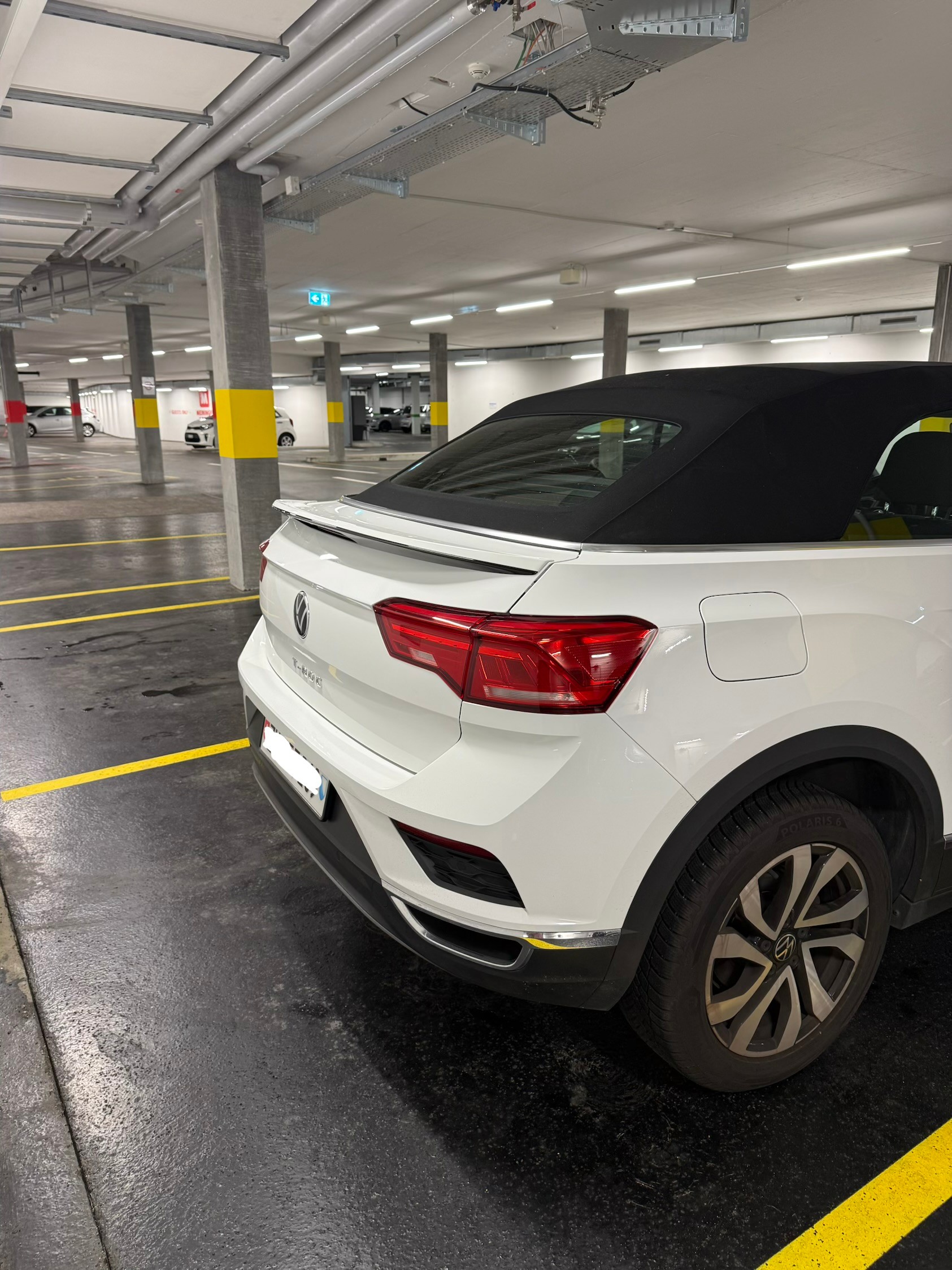 VW VW T-Roc Cabriolet 1.5 TSI DSG-image-5