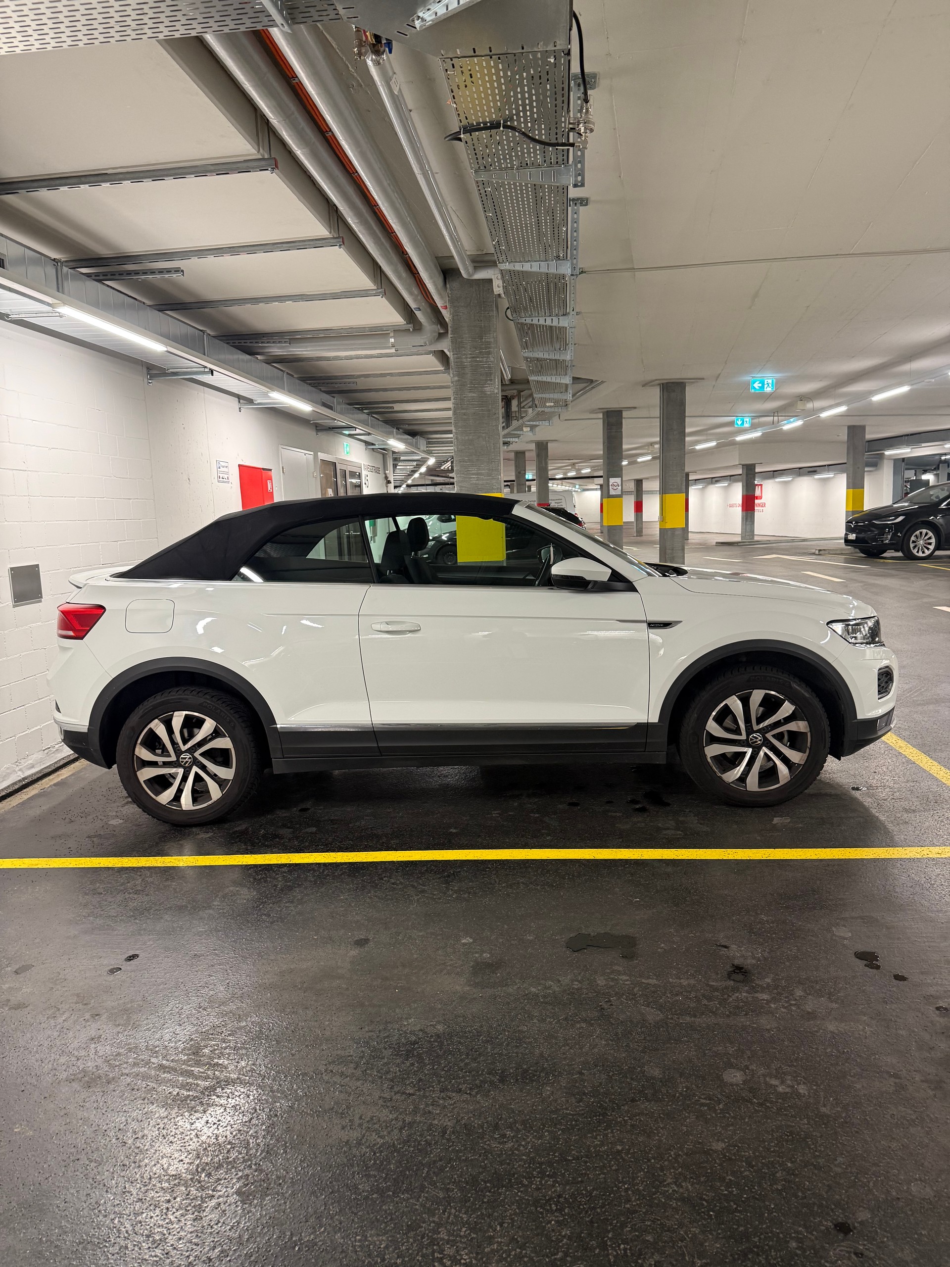 VW VW T-Roc Cabriolet 1.5 TSI DSG-image-4